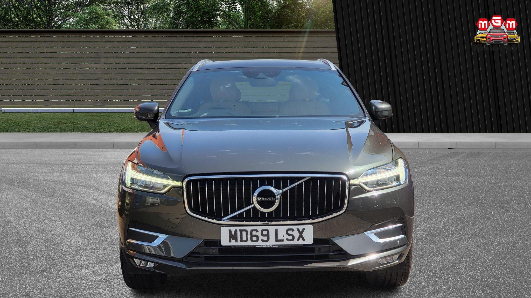 Volvo XC60 view 5