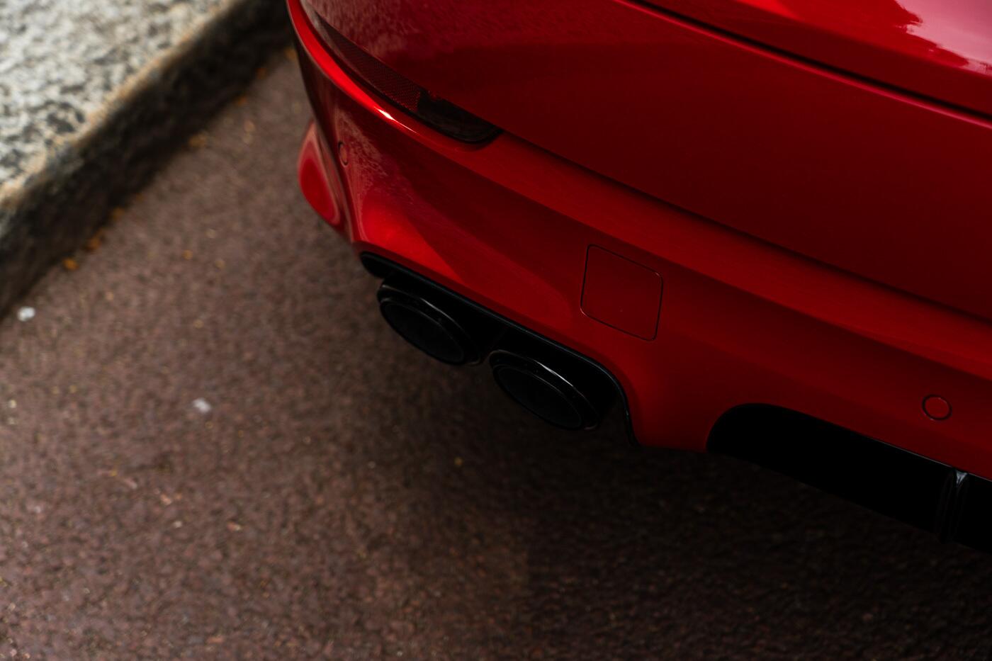 Porsche Cayenne view 21