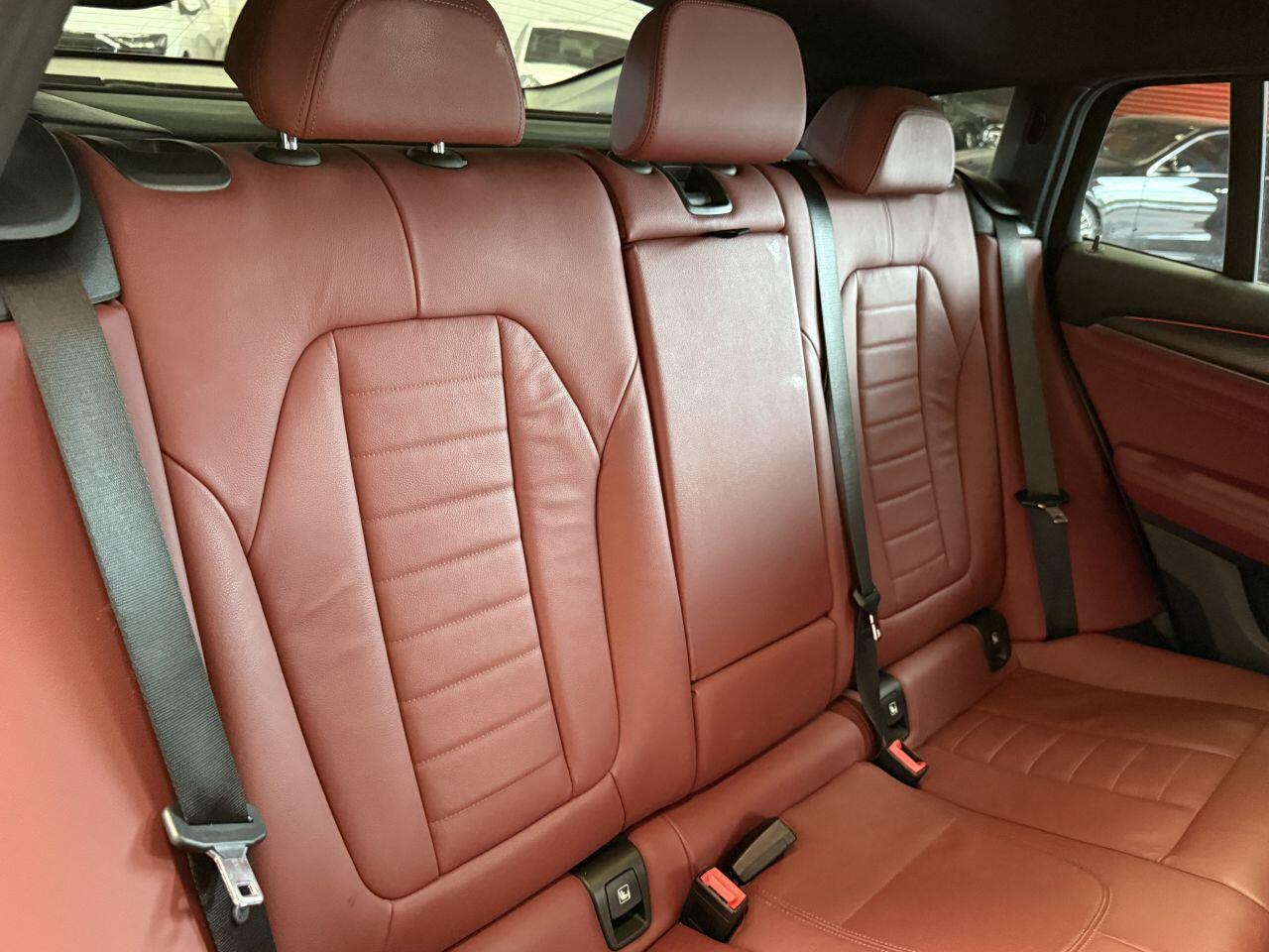 BMW X4 view 69