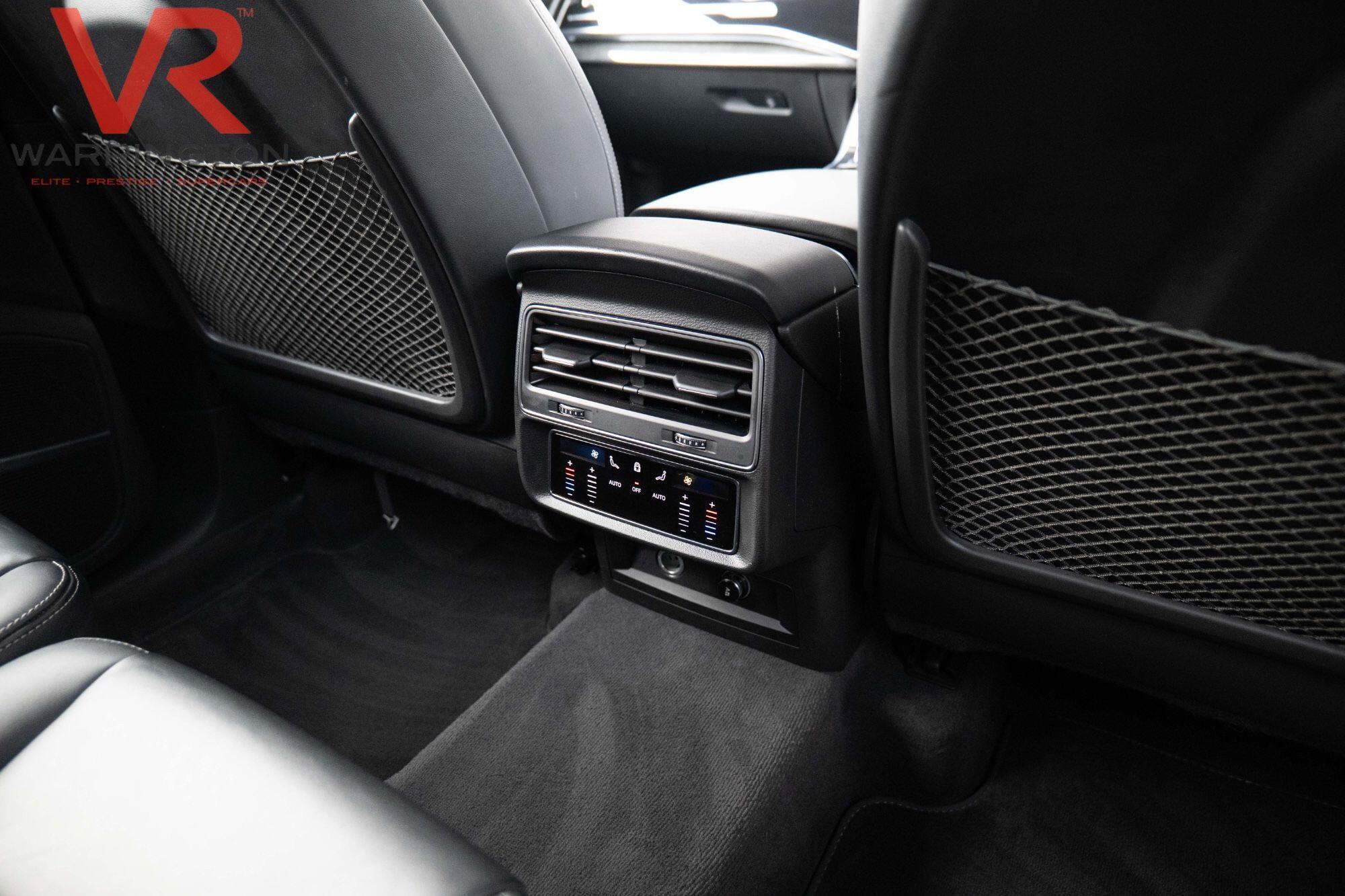 Audi Q7 view 39