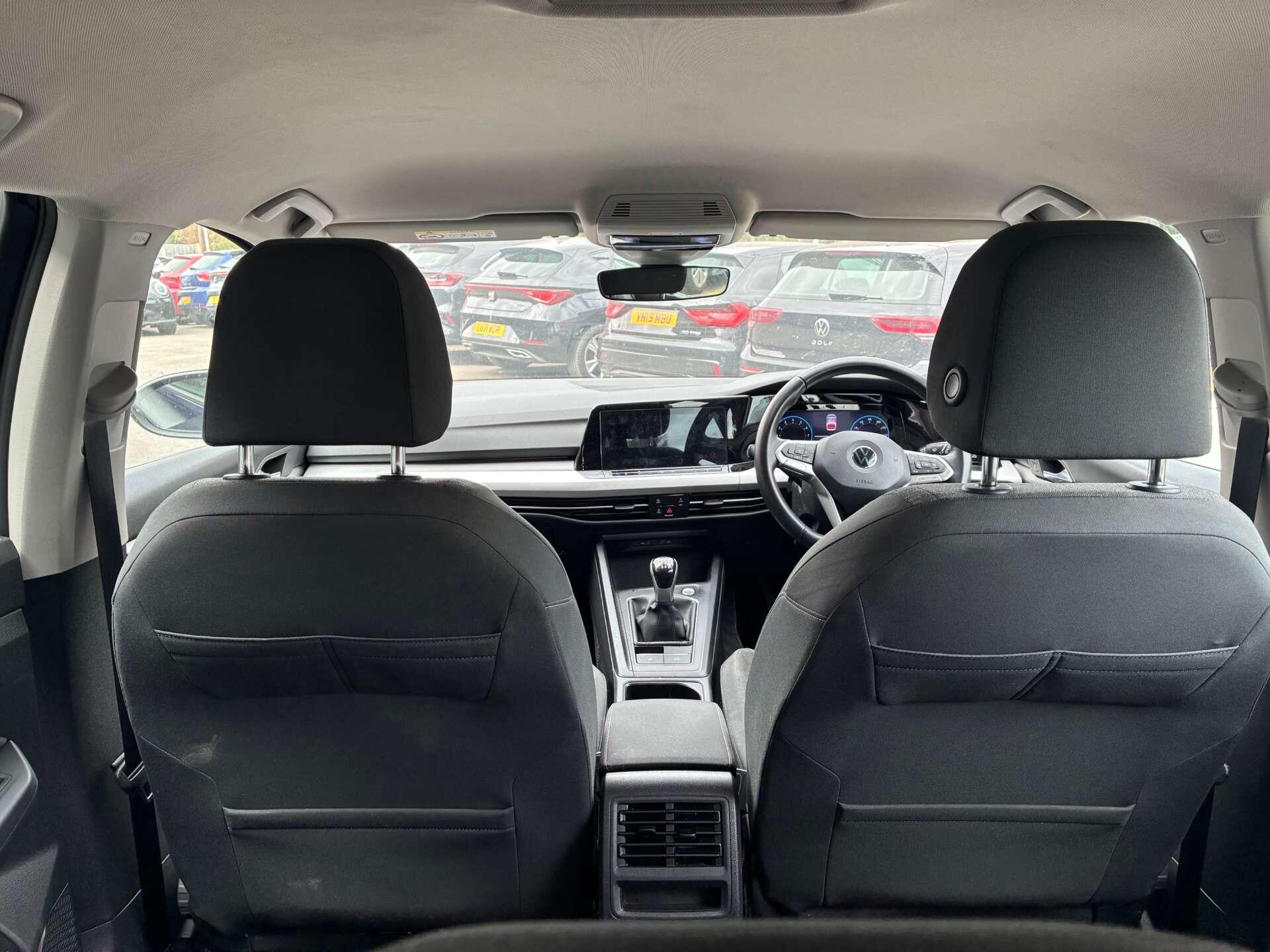 Volkswagen Golf view 34