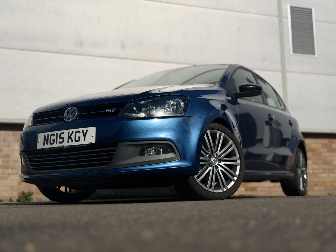Volkswagen Polo view 10