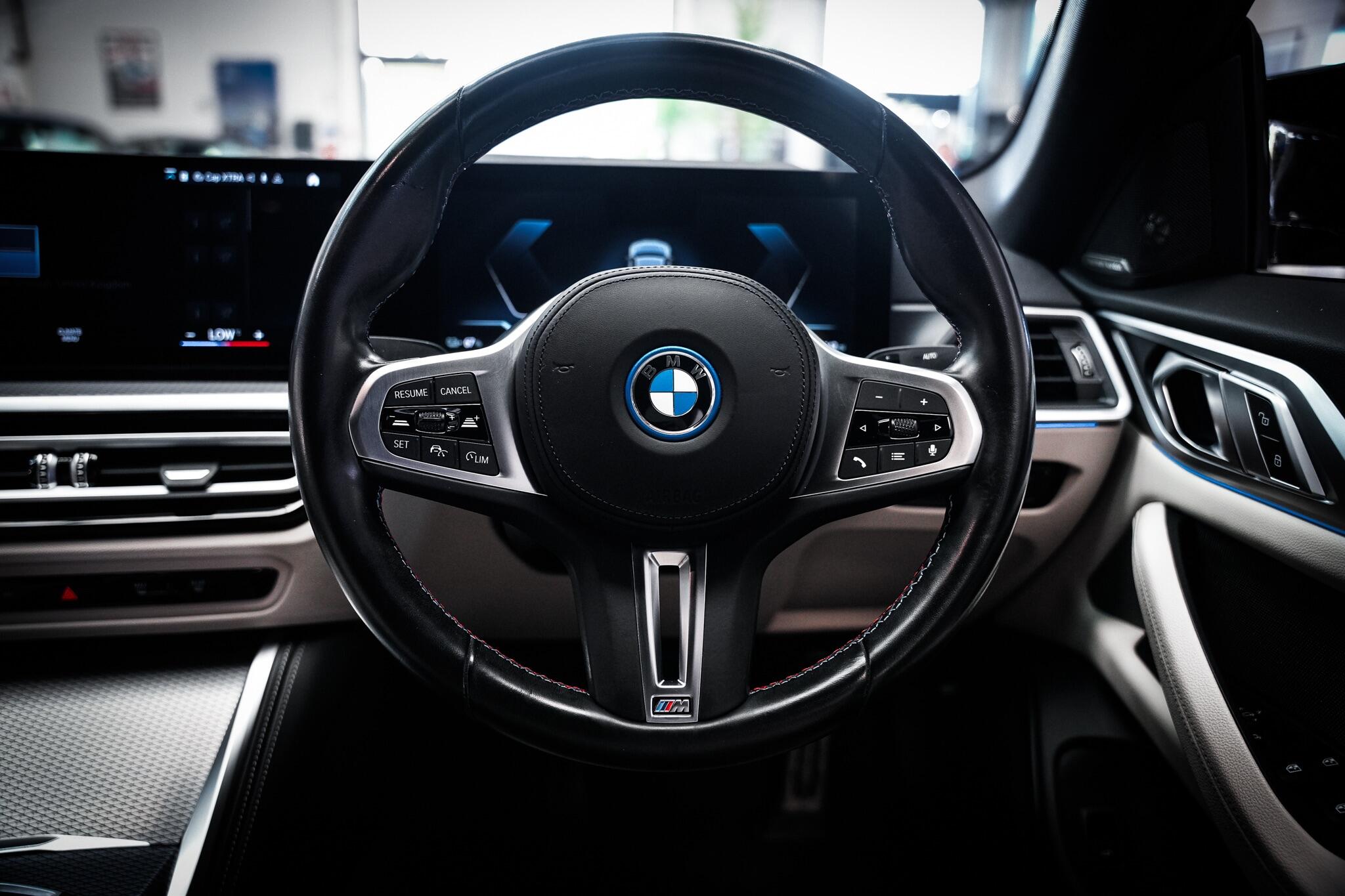 BMW I4 view 20
