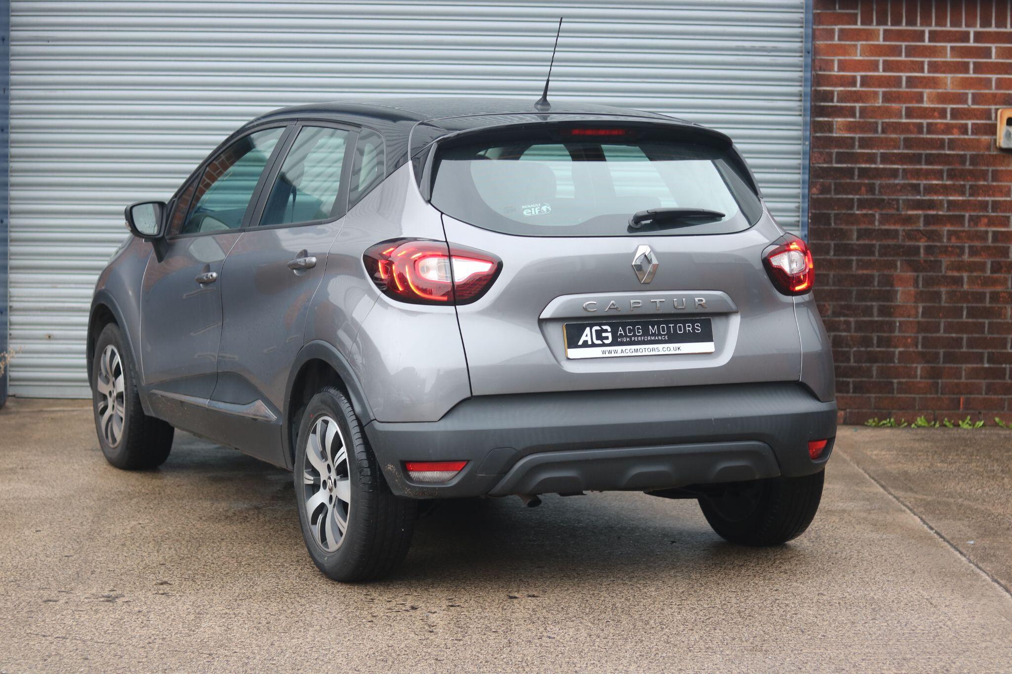 Renault Captur view 8