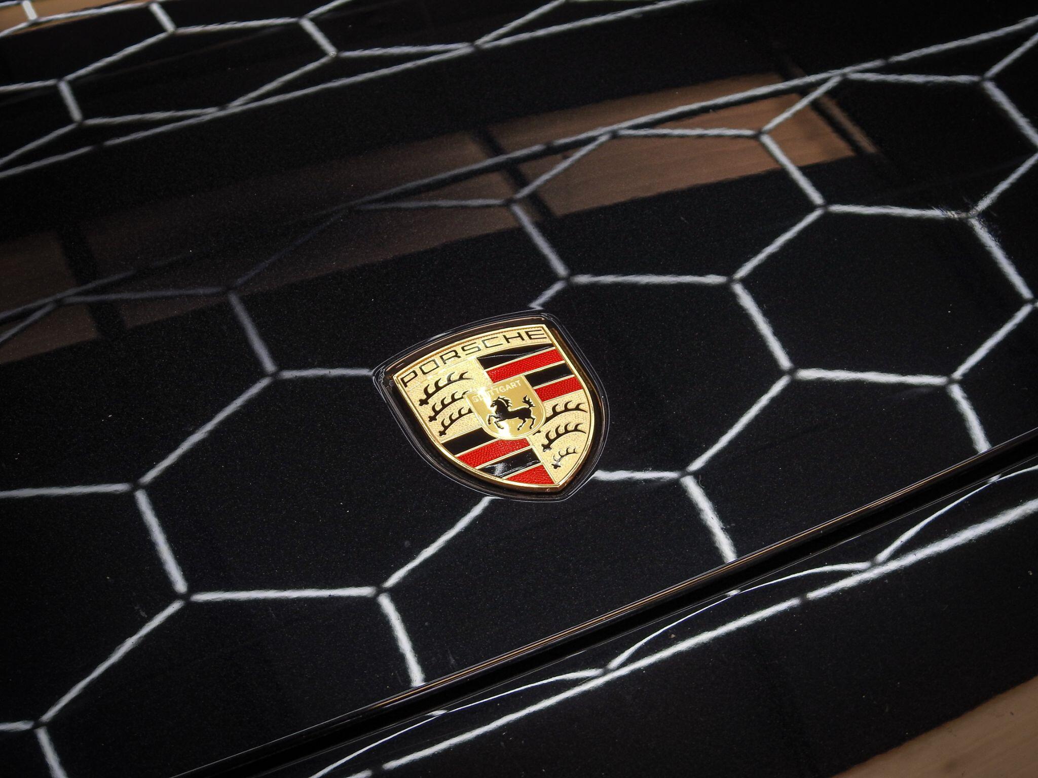 Porsche Panamera view 10