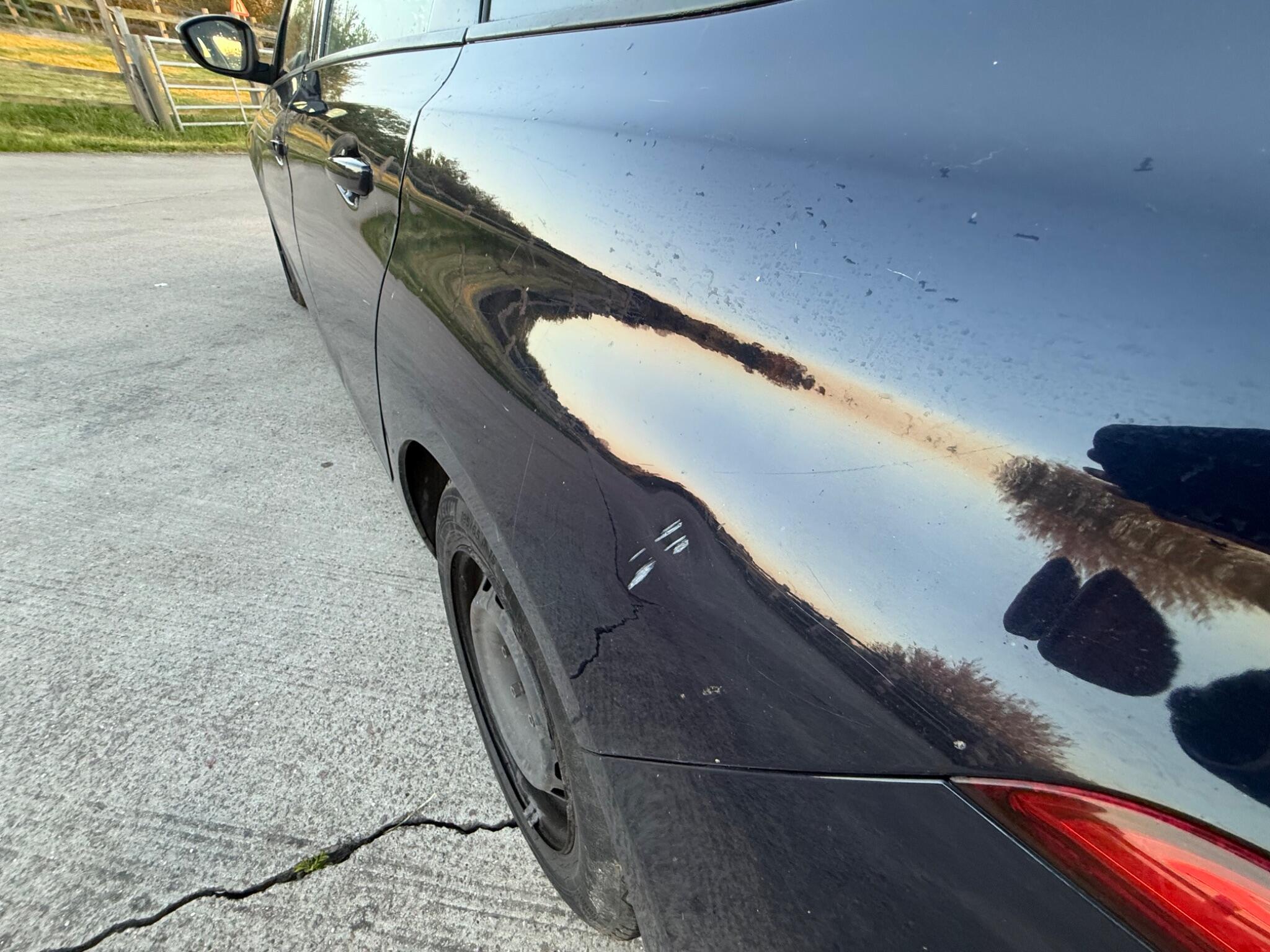 Peugeot 308 SW 1.6 BlueHDi Access Euro 6 (s/s) 5dr — photo 39 of 84