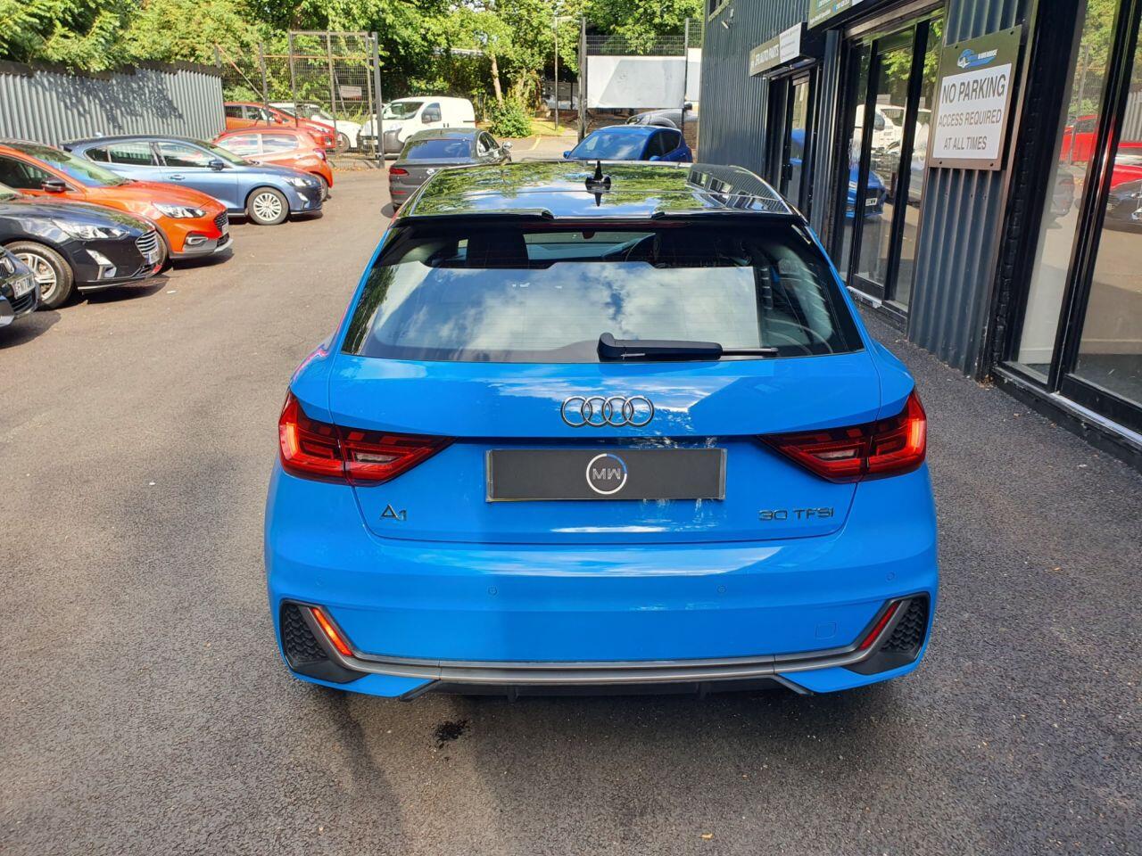 Audi A1 view 5