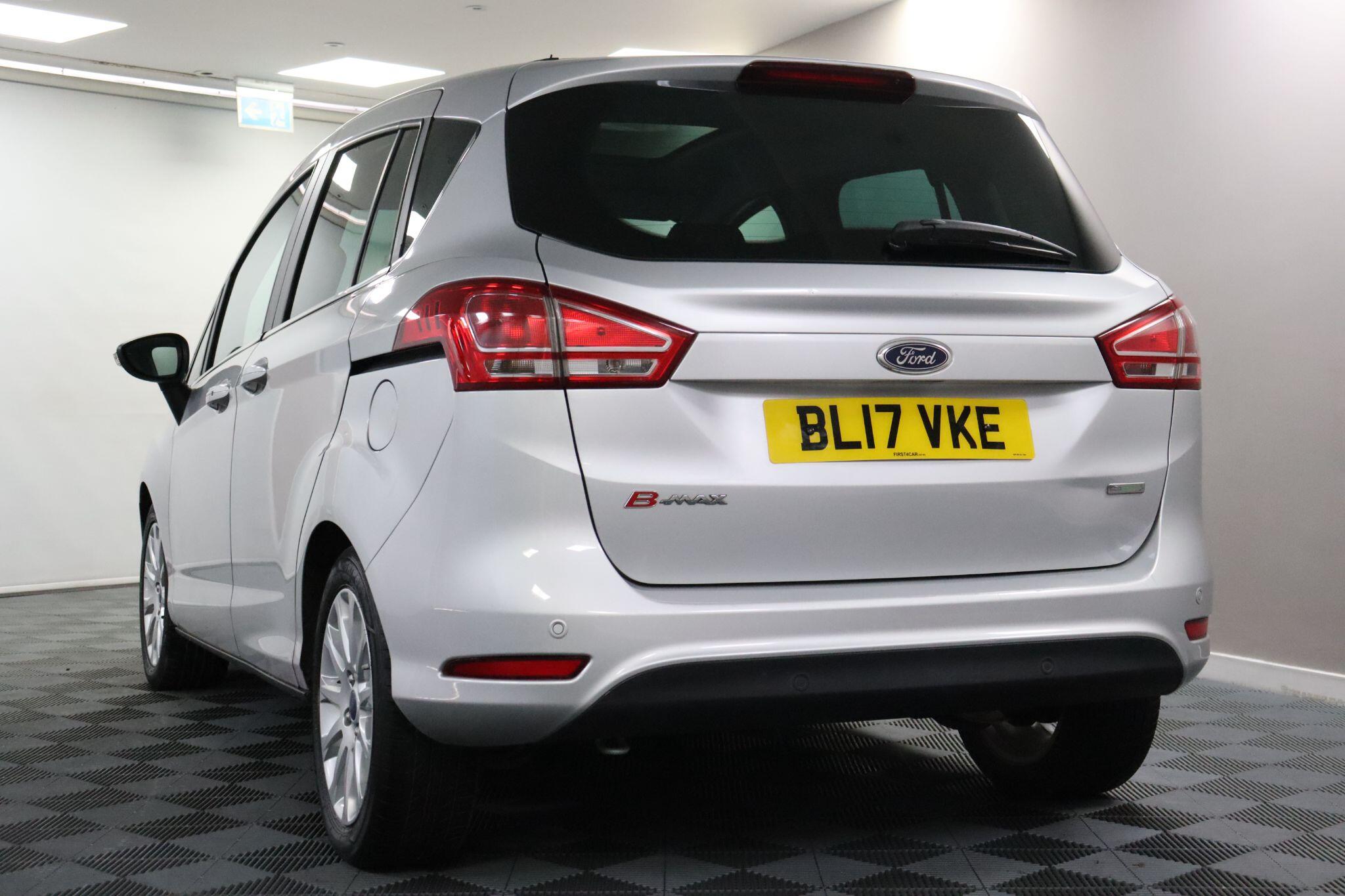Ford B-Max view 31