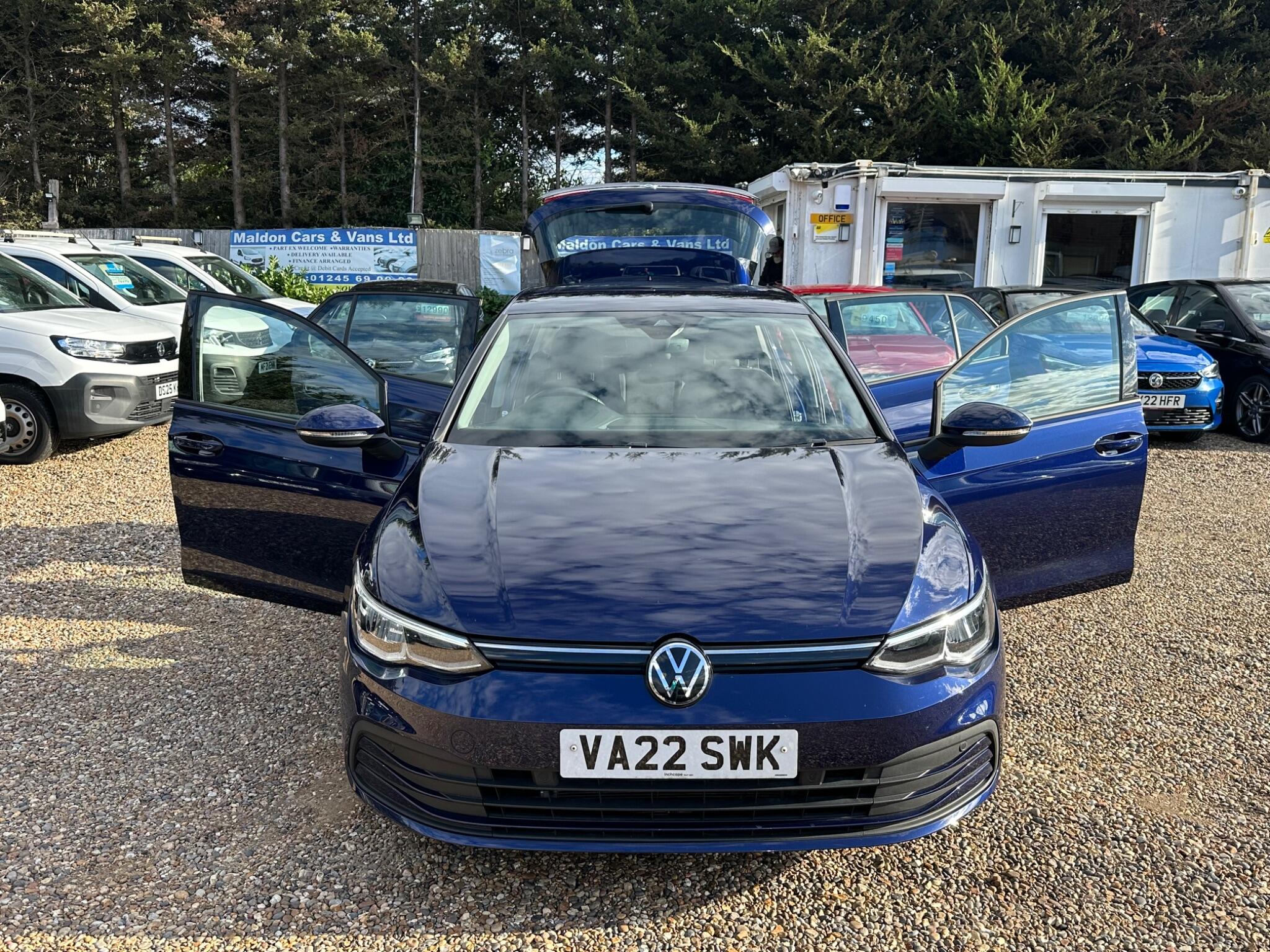 Volkswagen Golf view 27
