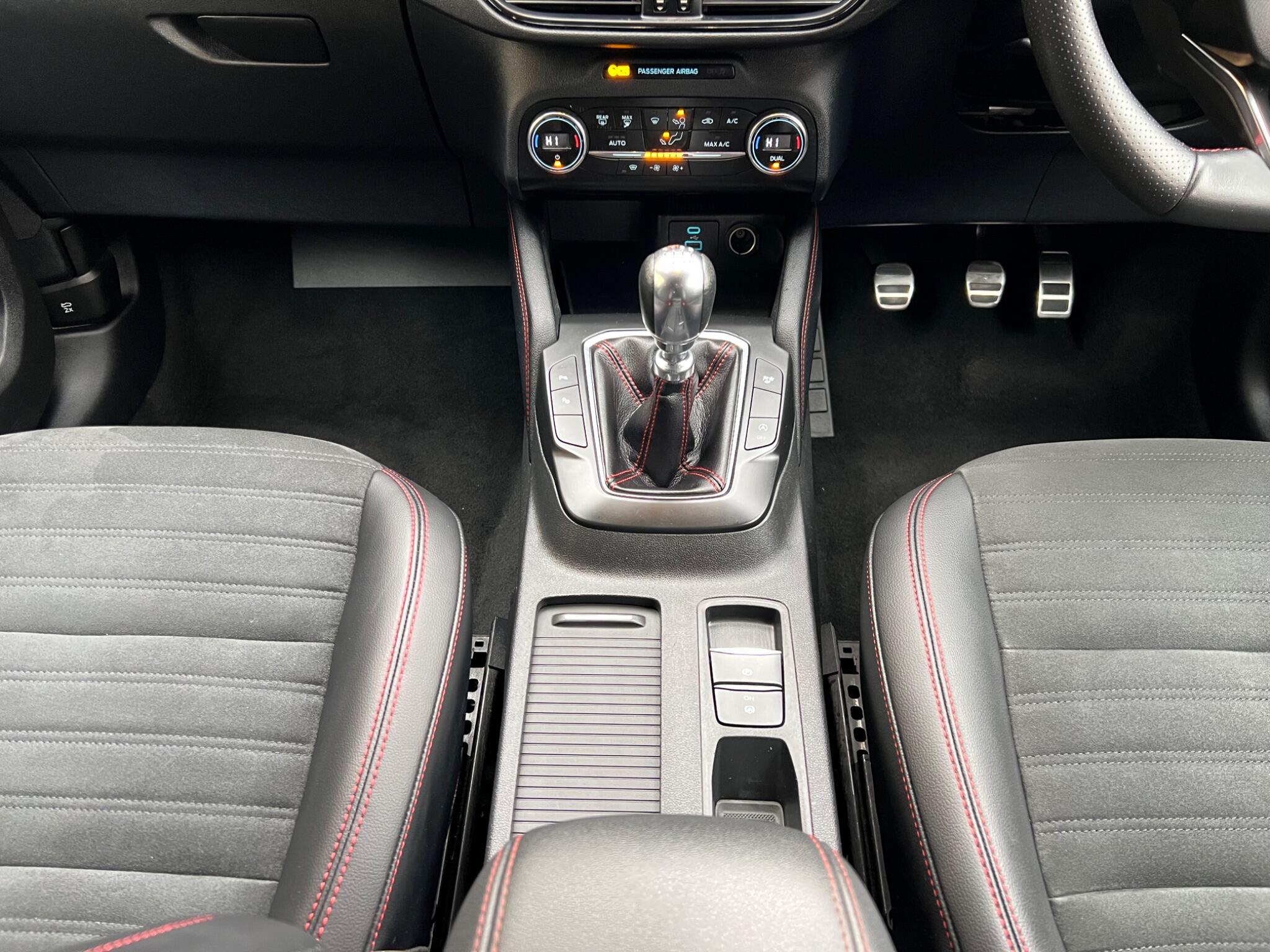 Ford Kuga view 17