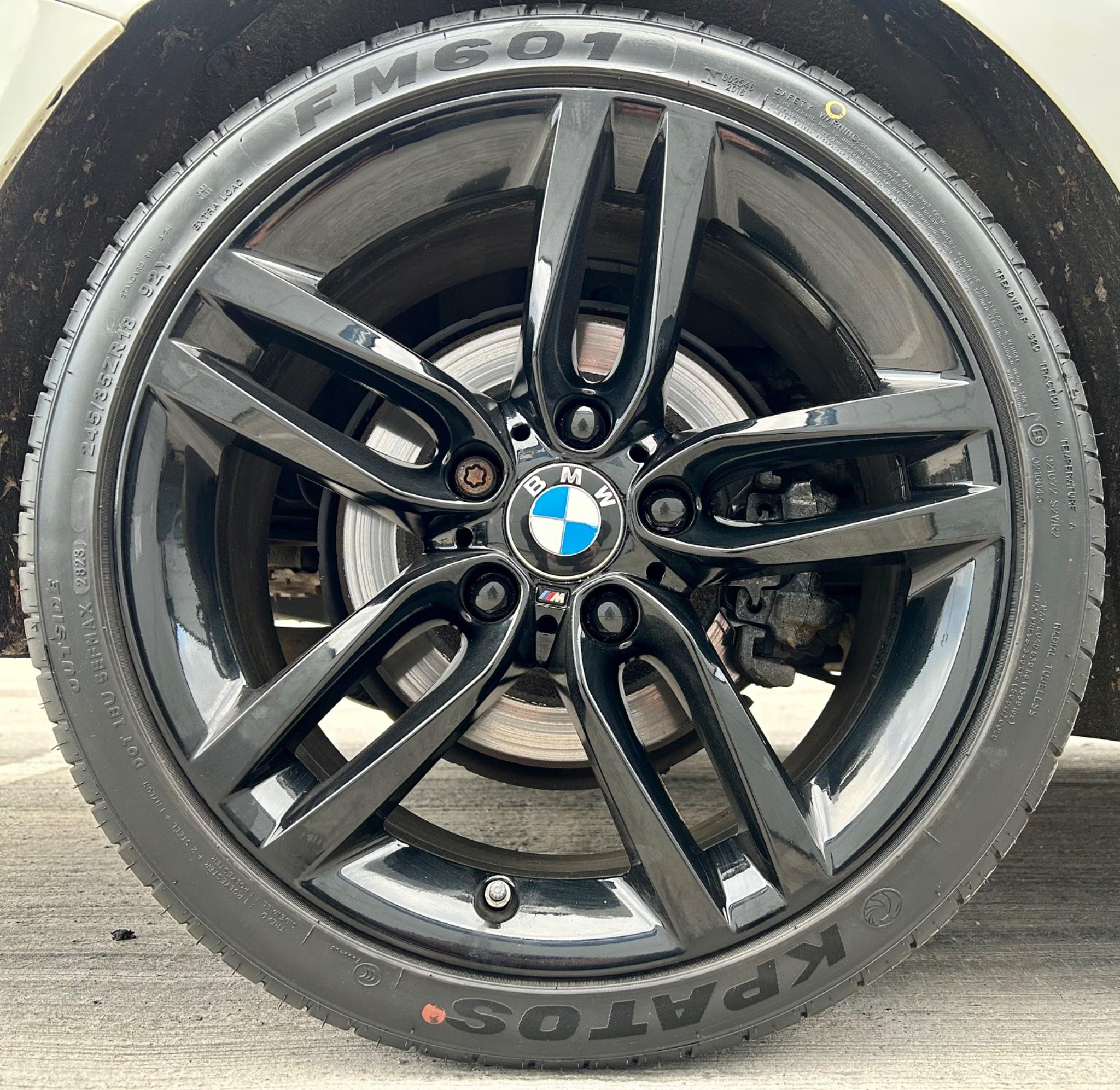 BMW 1 Series view 20