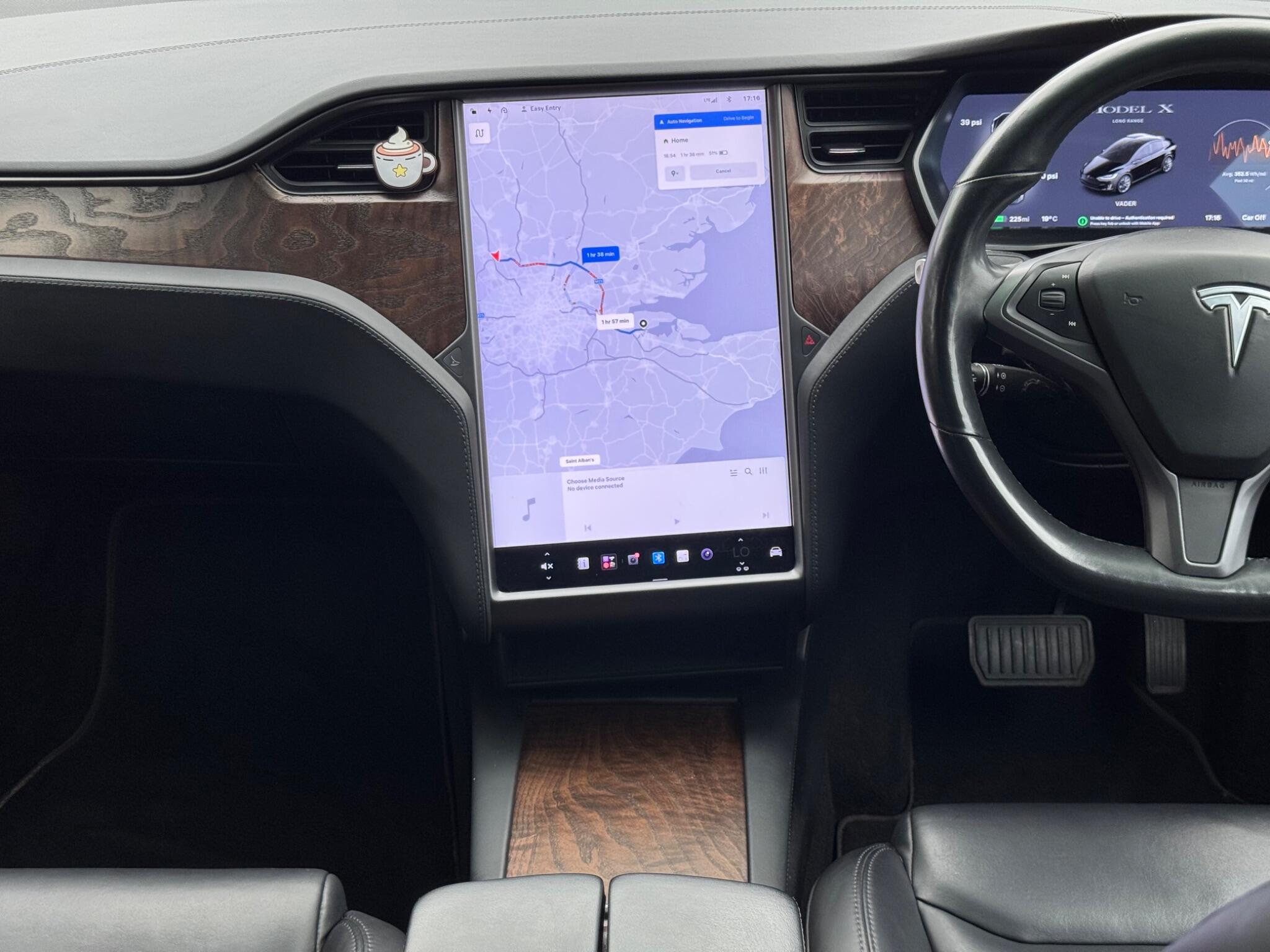 Tesla Model X view 39