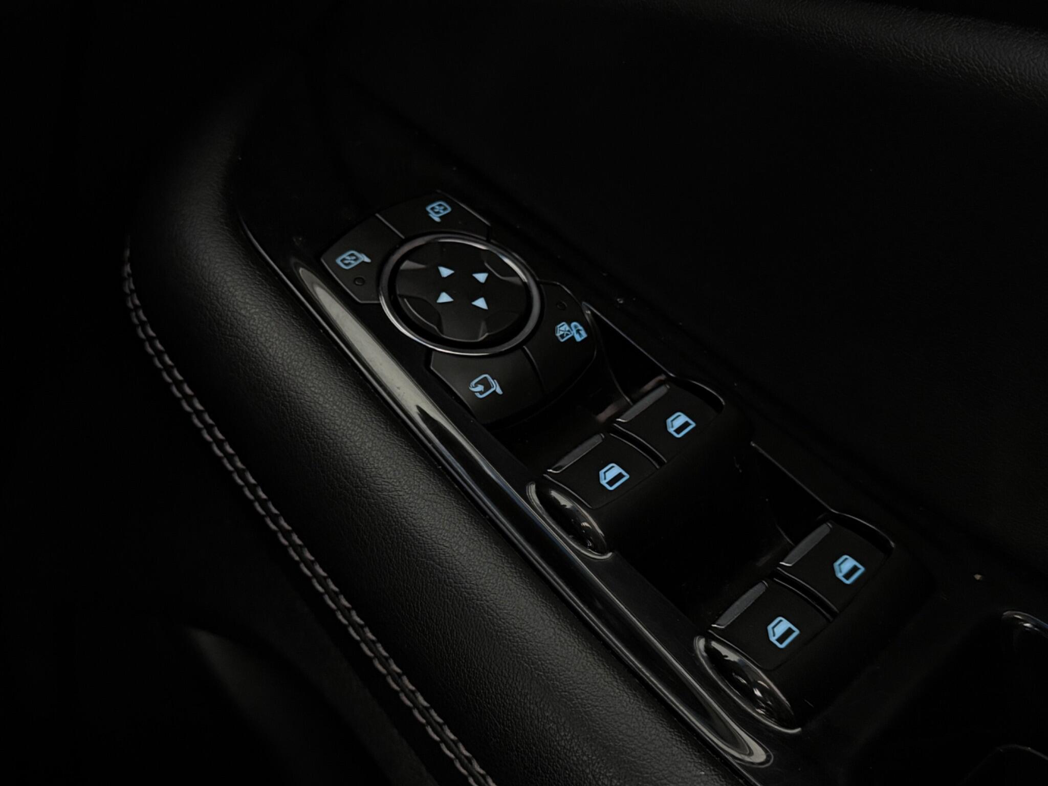 Ford Edge view 20