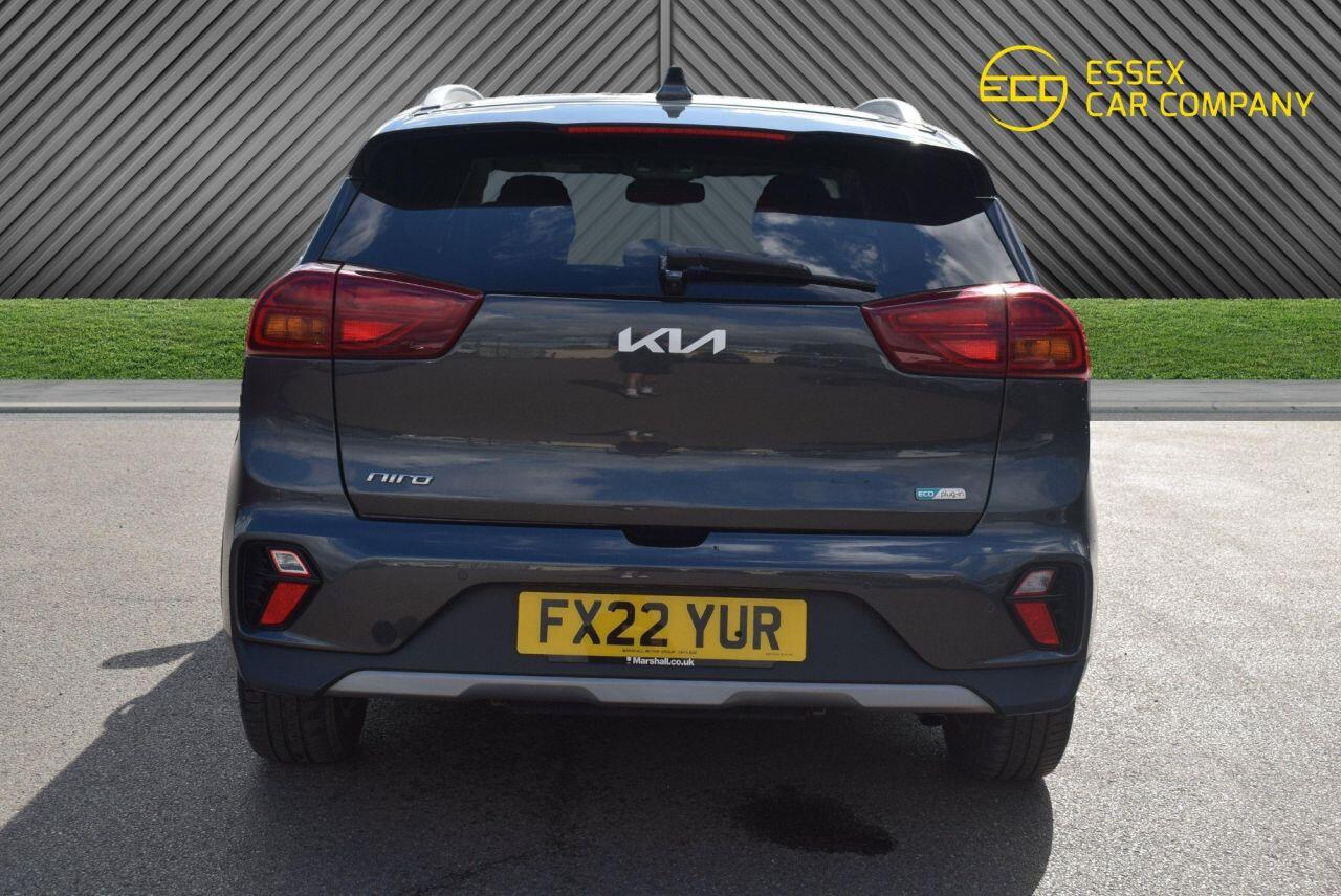 Kia Niro view 6