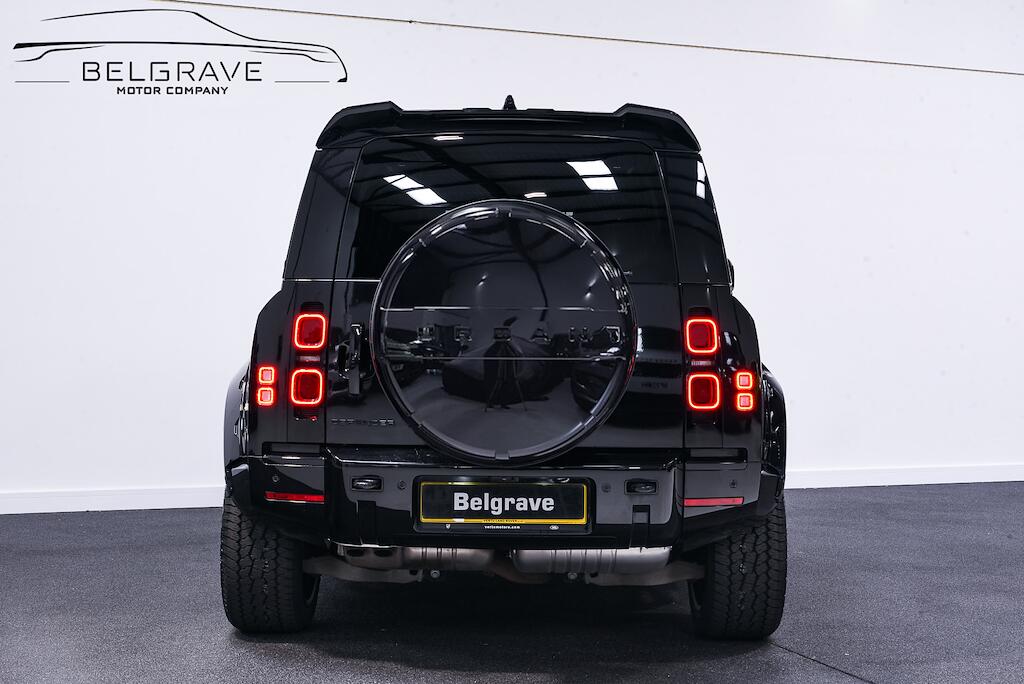 Land Rover Defender view 7