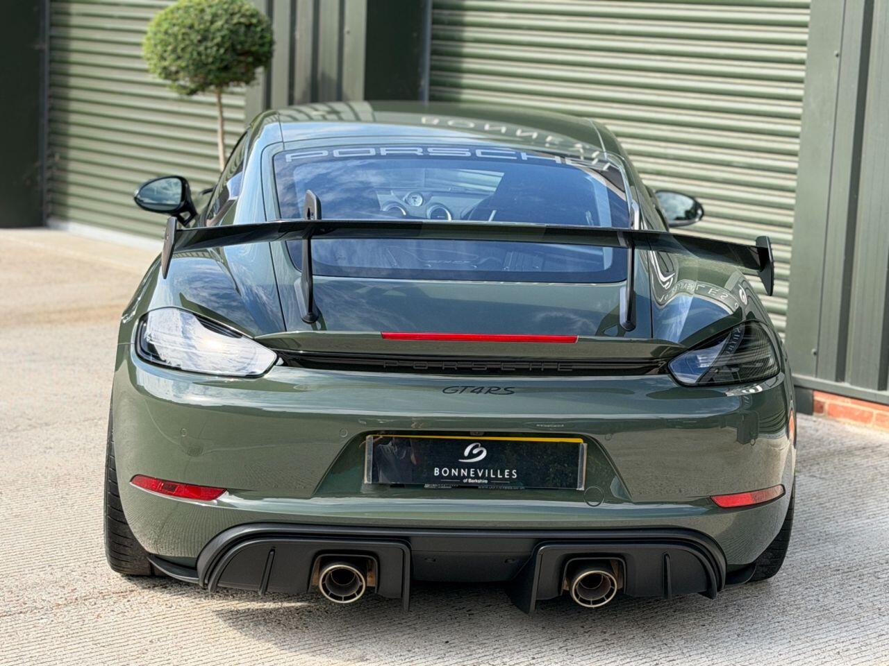 Porsche 718 Cayman view 35