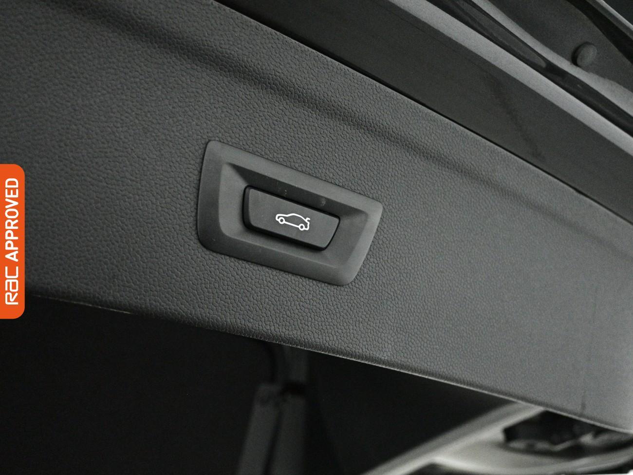 BMW Ix view 16