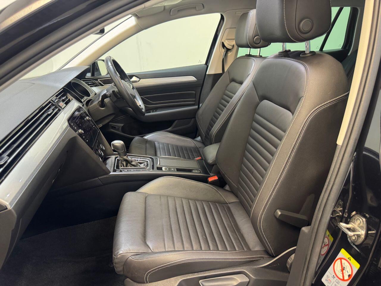 Volkswagen Passat view 15