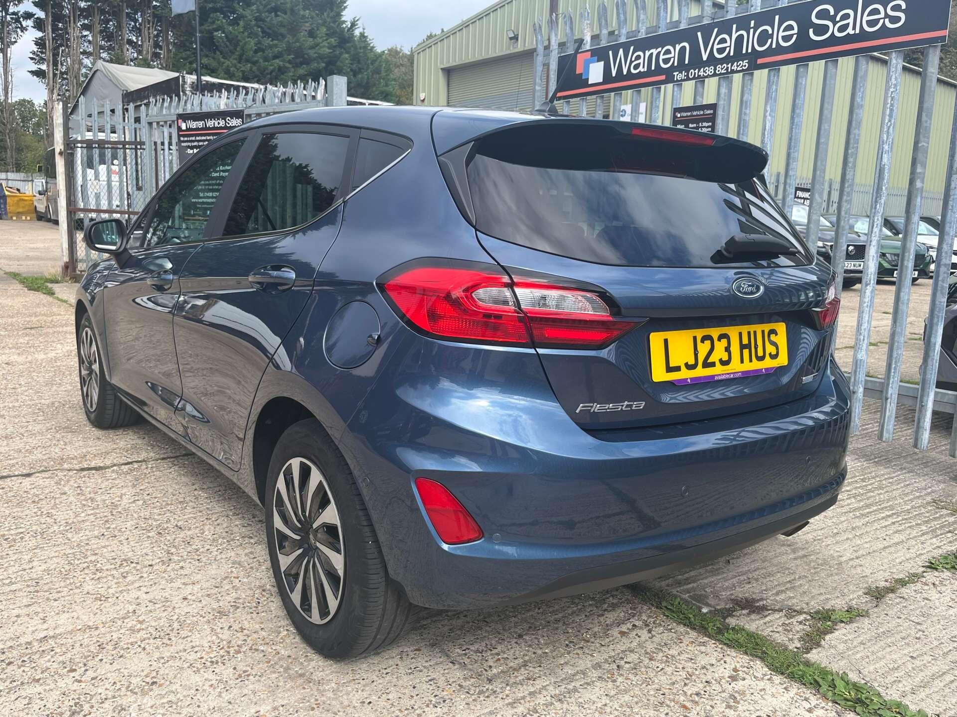 Ford Fiesta view 22