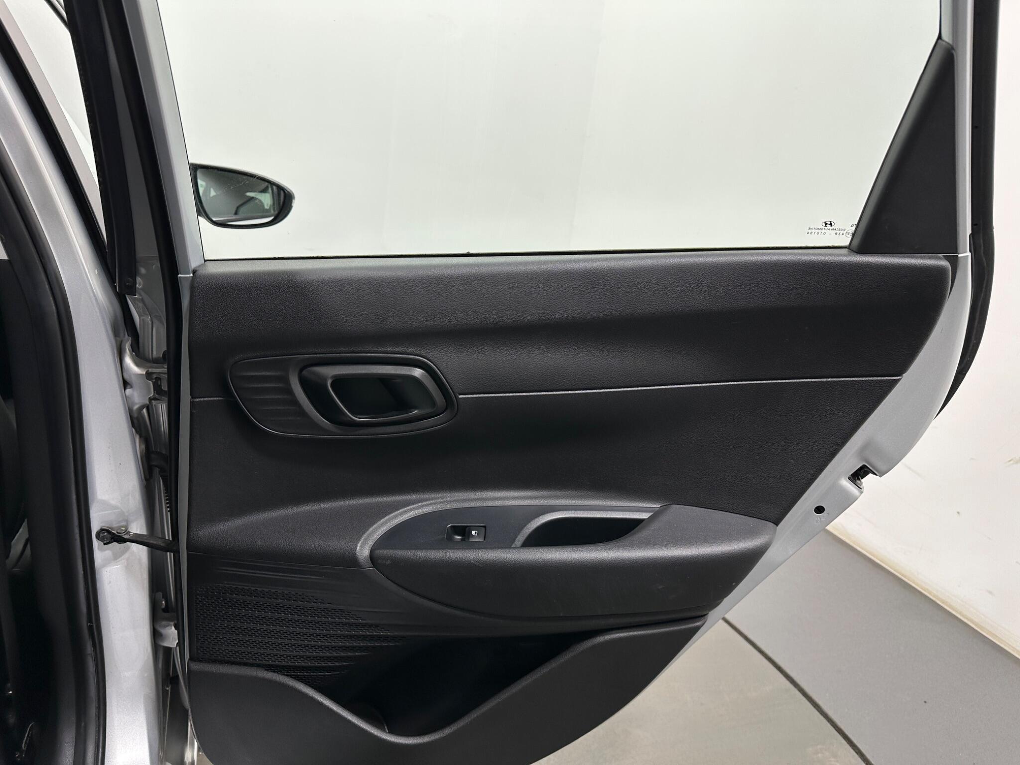 Hyundai i20 view 40