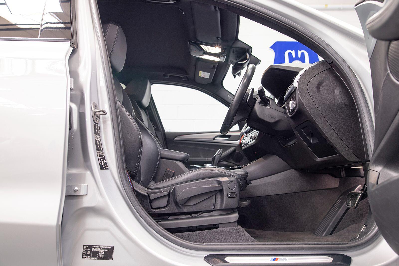 BMW X3 view 14