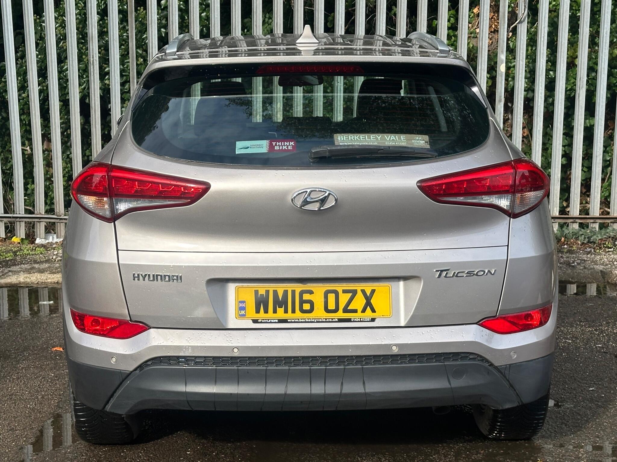 Hyundai Tucson view 5