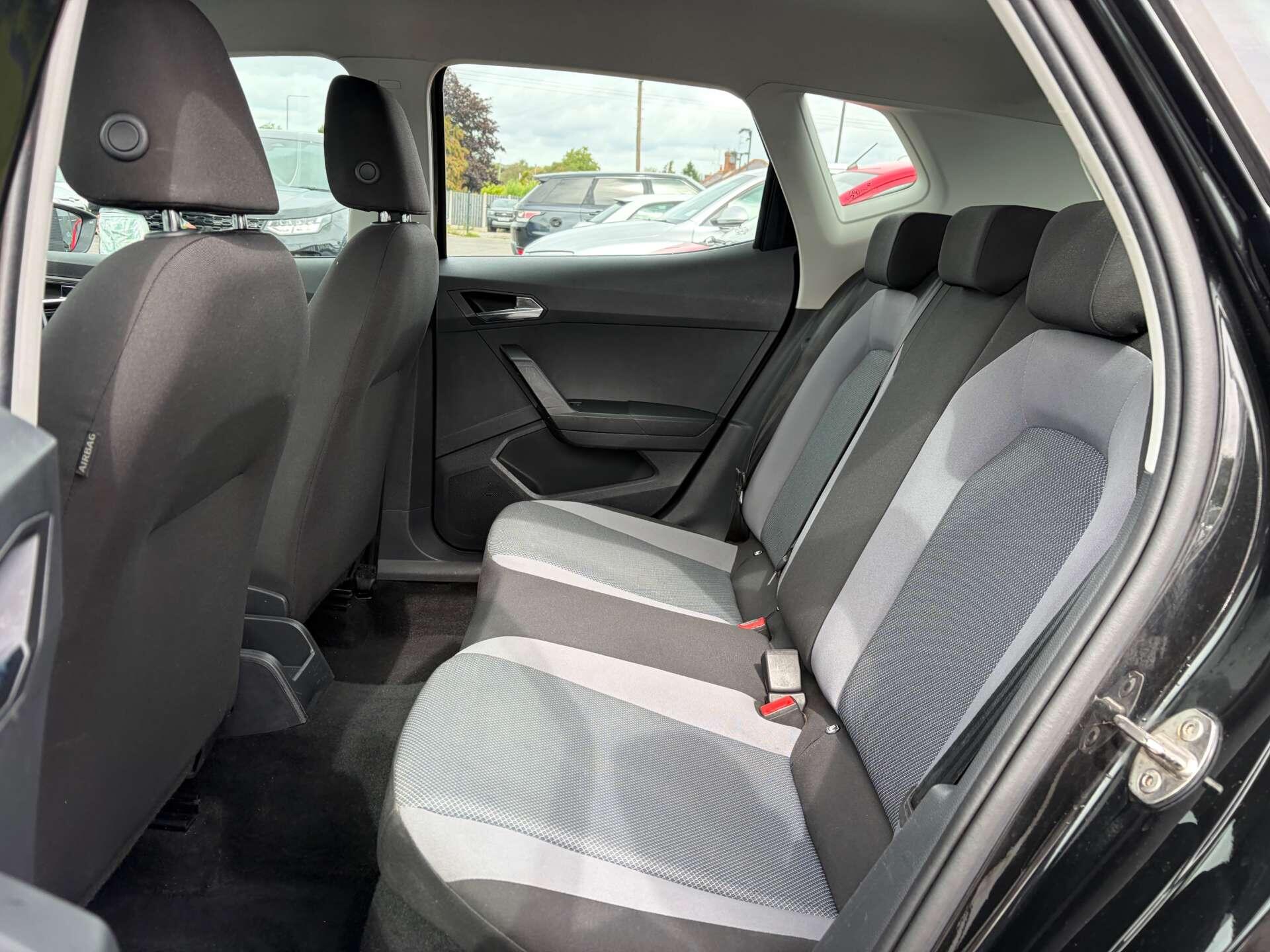 Seat Arona view 20