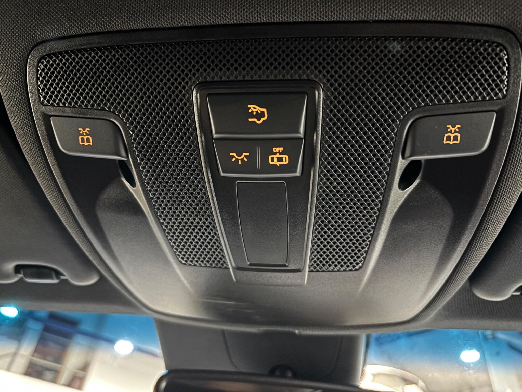 Mercedes-Benz A Class view 49