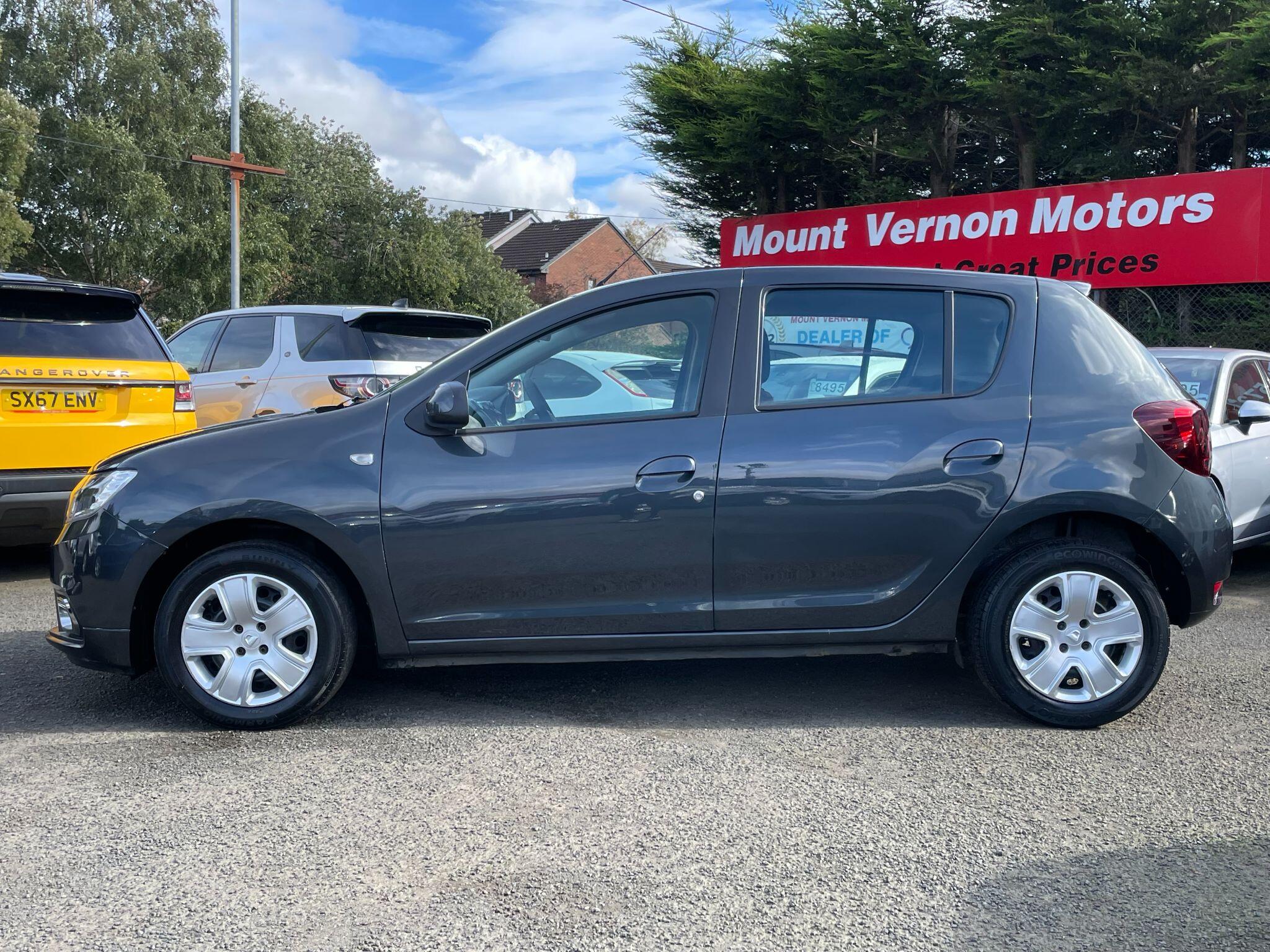 Dacia Sandero view 8