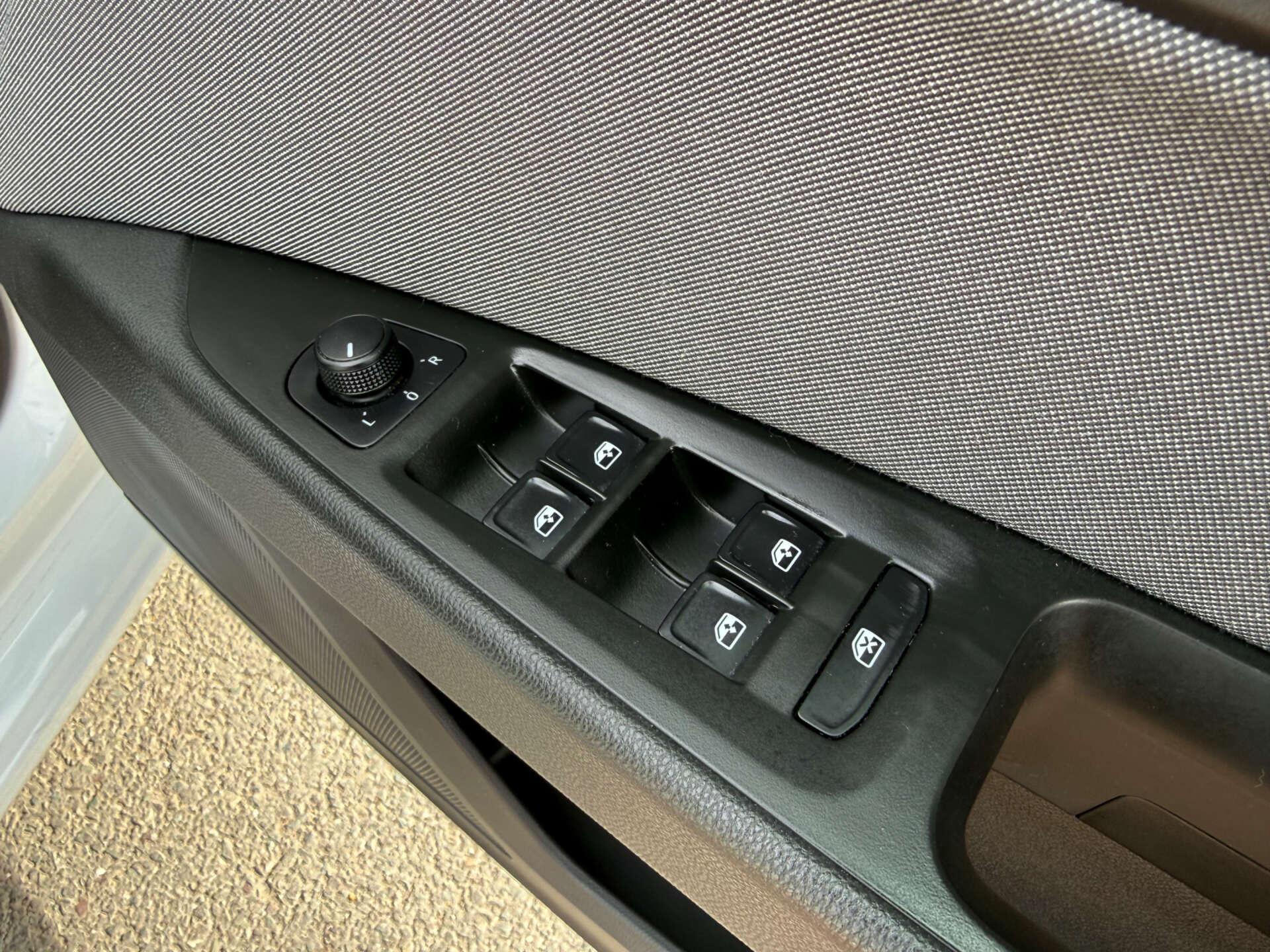 Seat Leon view 35