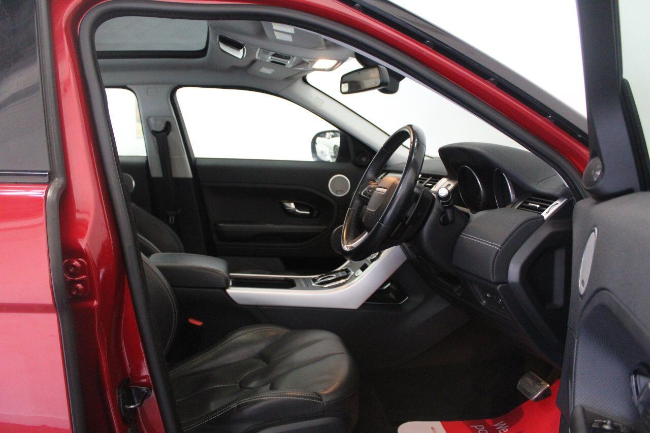 Land Rover Range Rover Evoque view 34