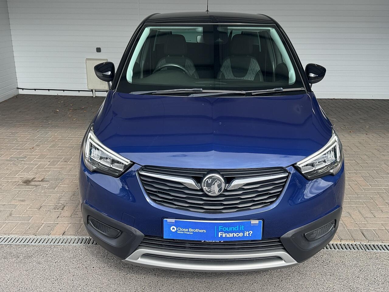 Vauxhall Crossland X view 2