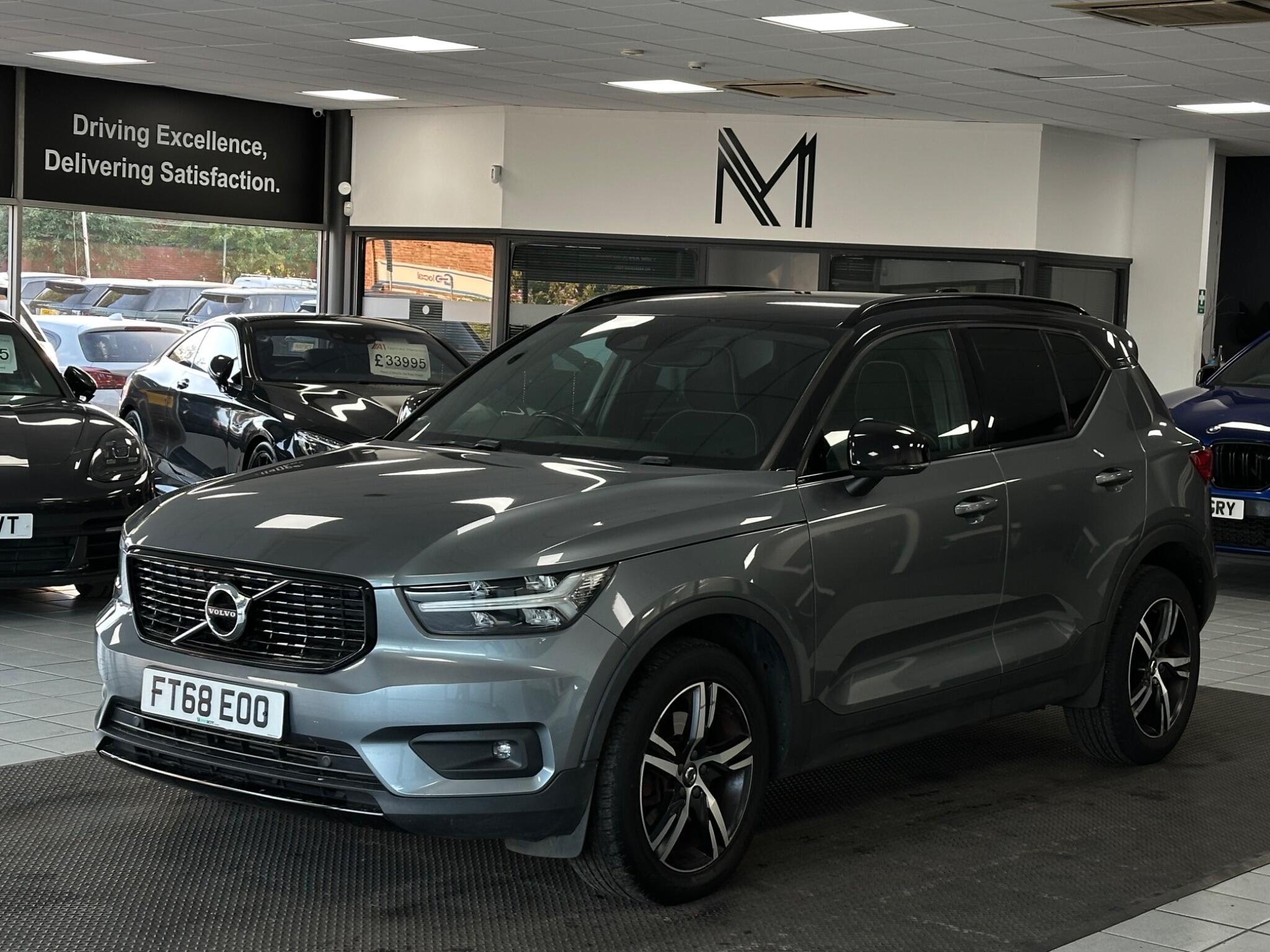 Volvo XC40 view 7