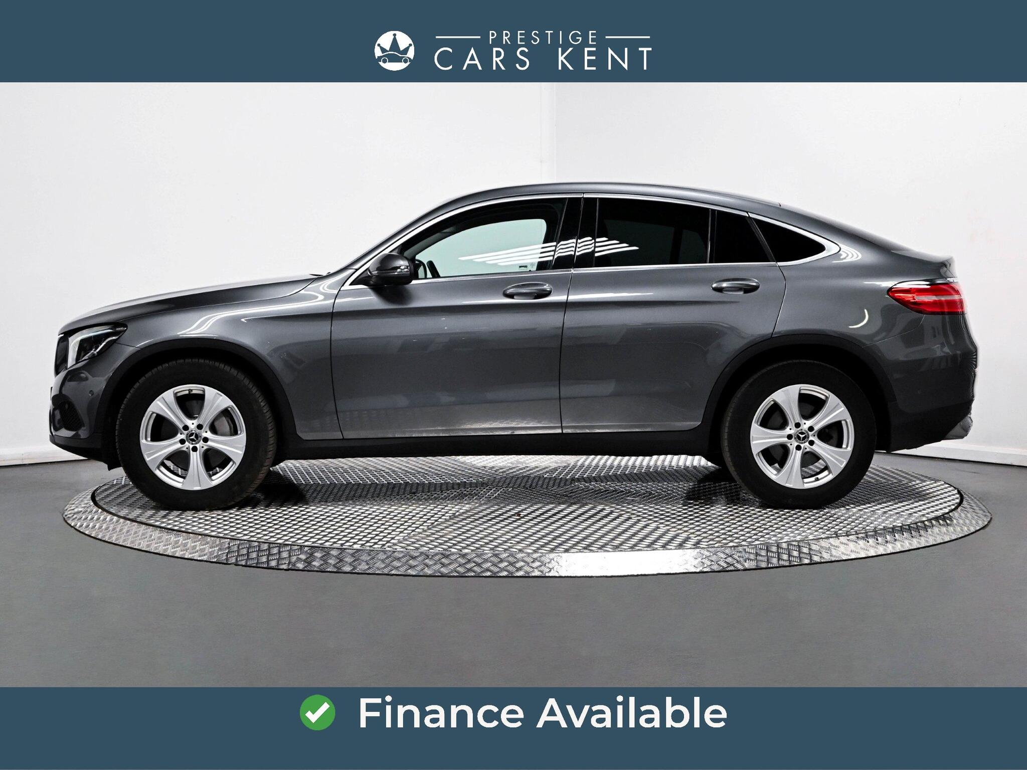 Mercedes-Benz GLC view 4