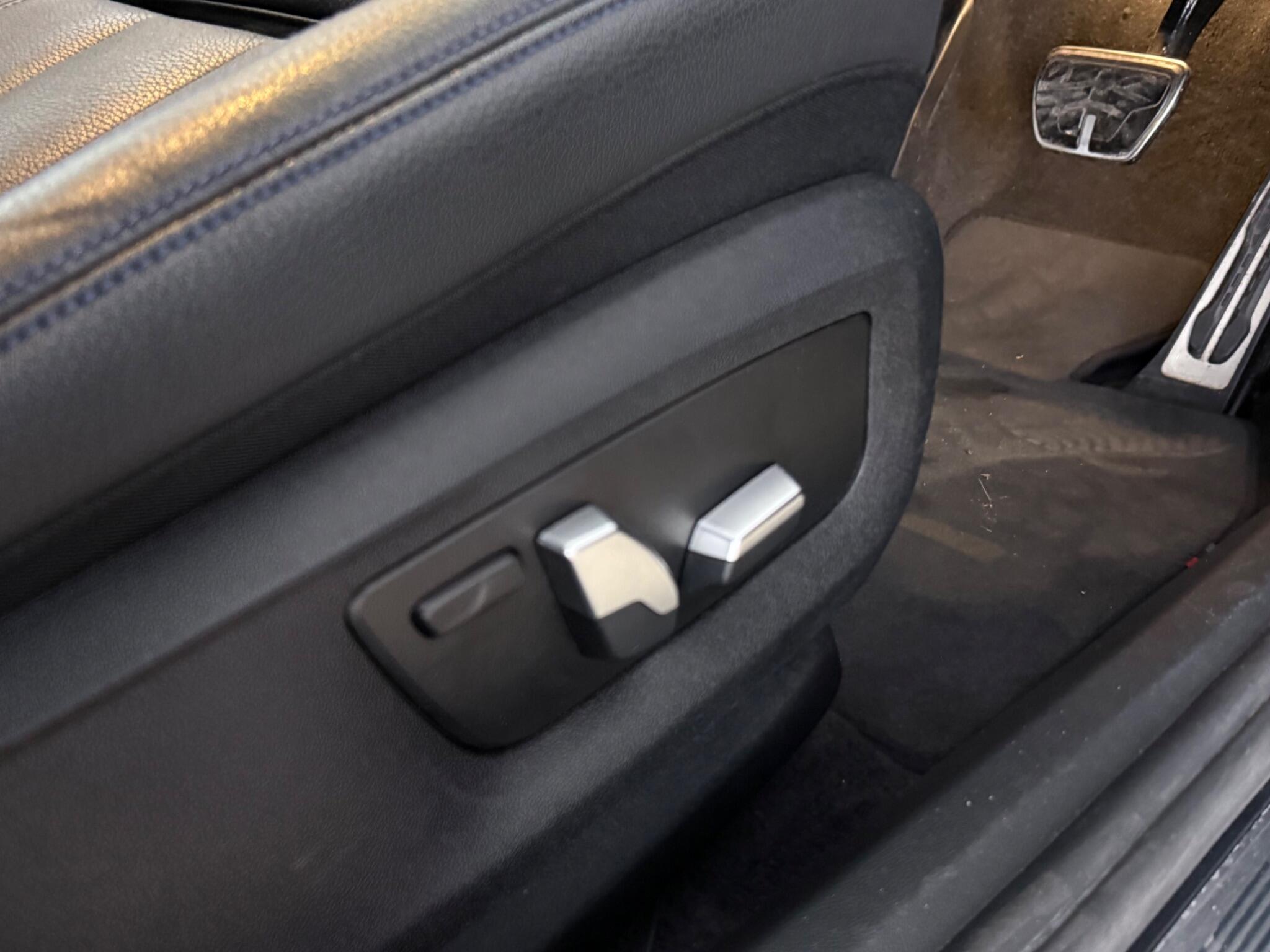 BMW 6 Series view 34