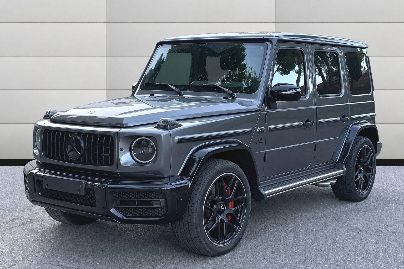 Mercedes-Benz G-Class view 2