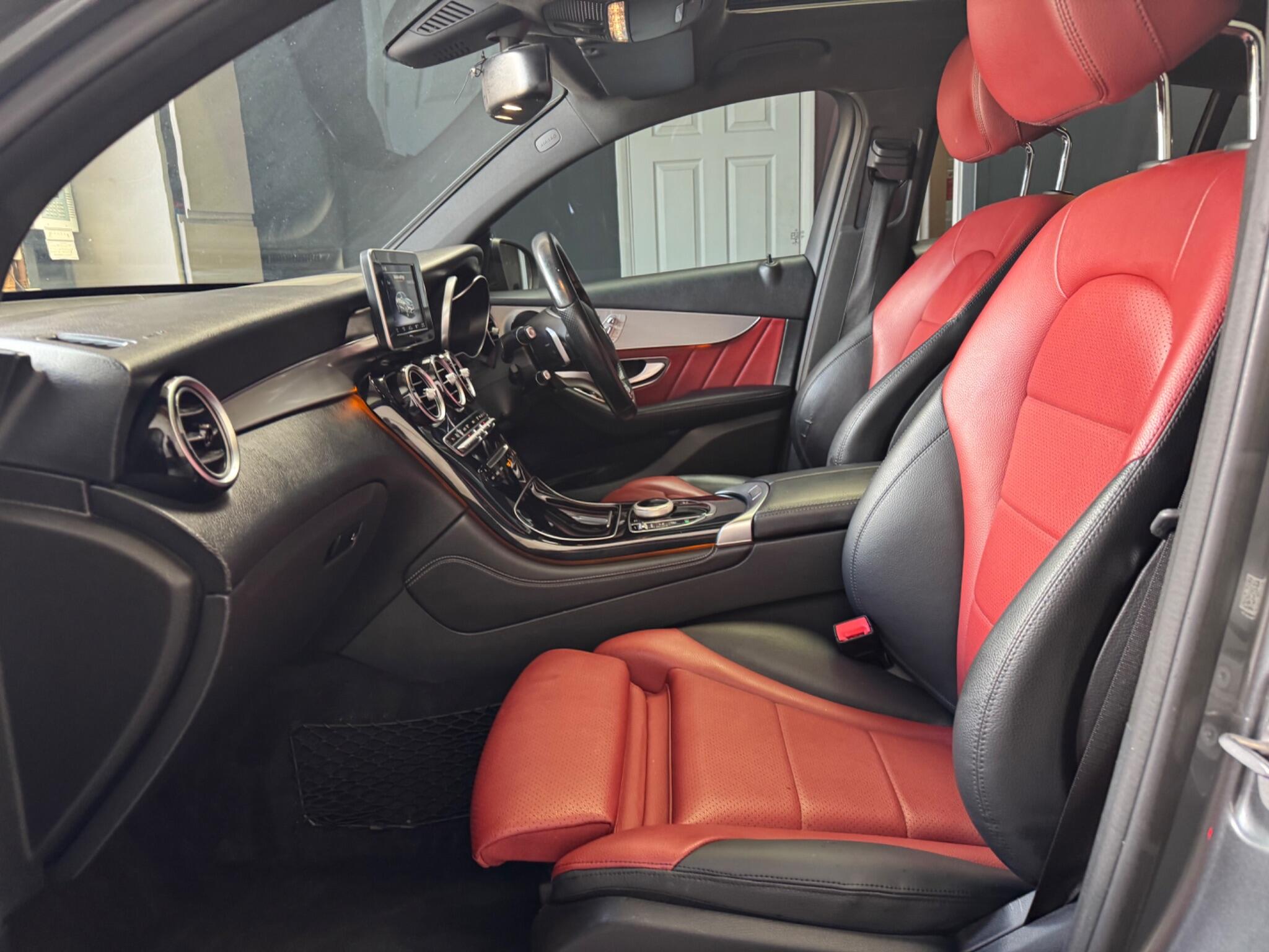 Mercedes-Benz GLC view 49