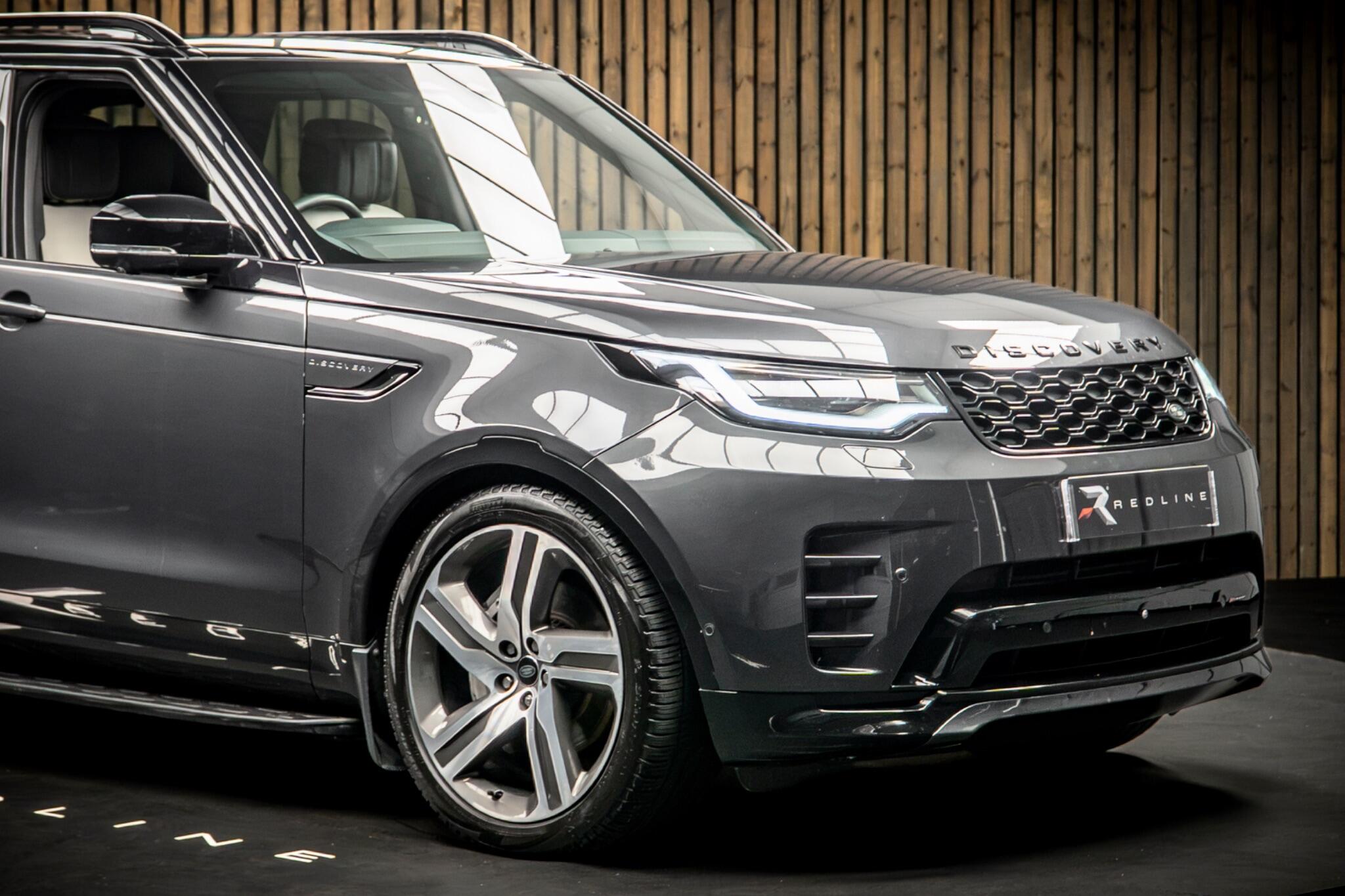 Land Rover Discovery view 10