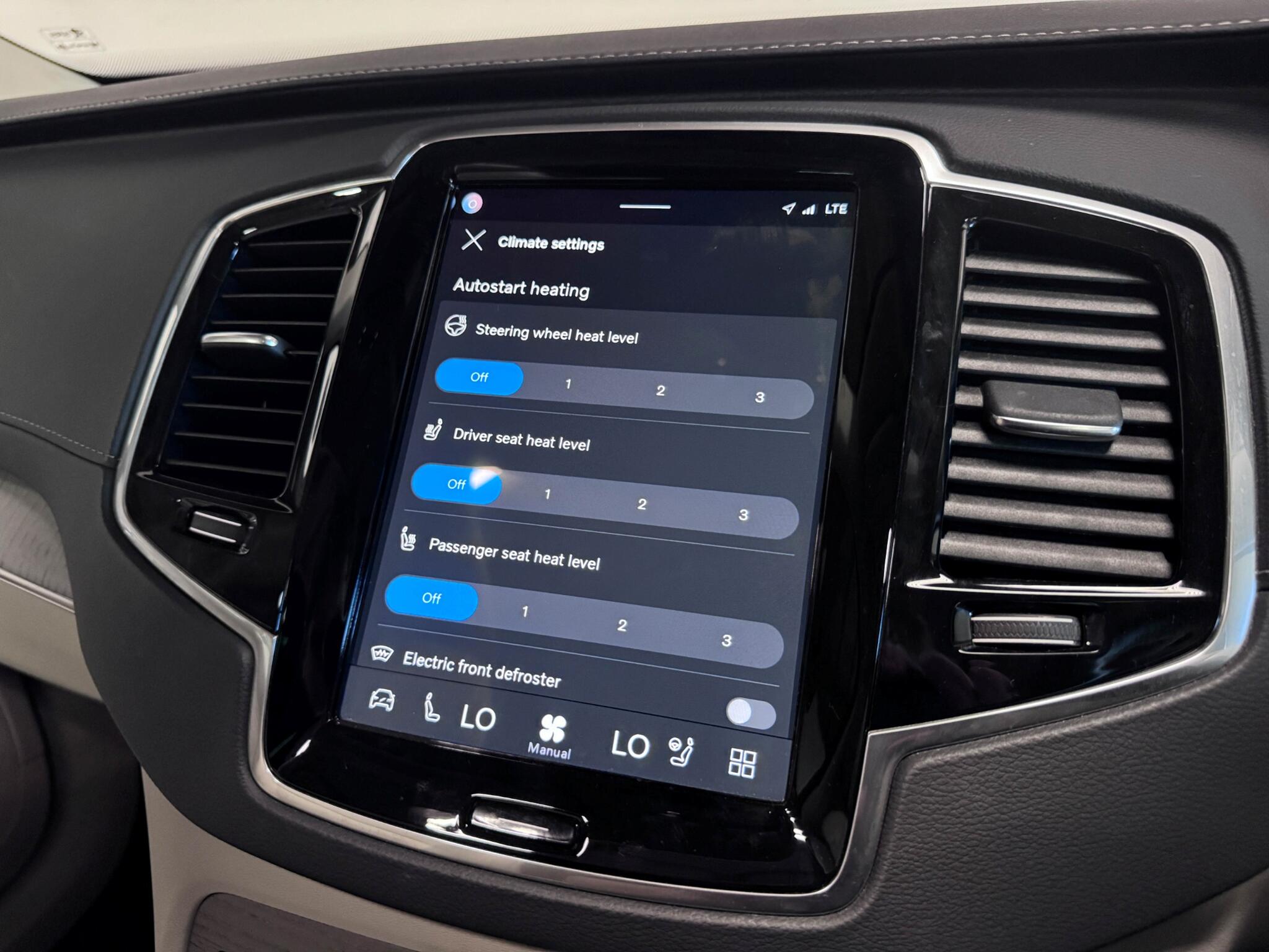 Volvo XC90 view 61