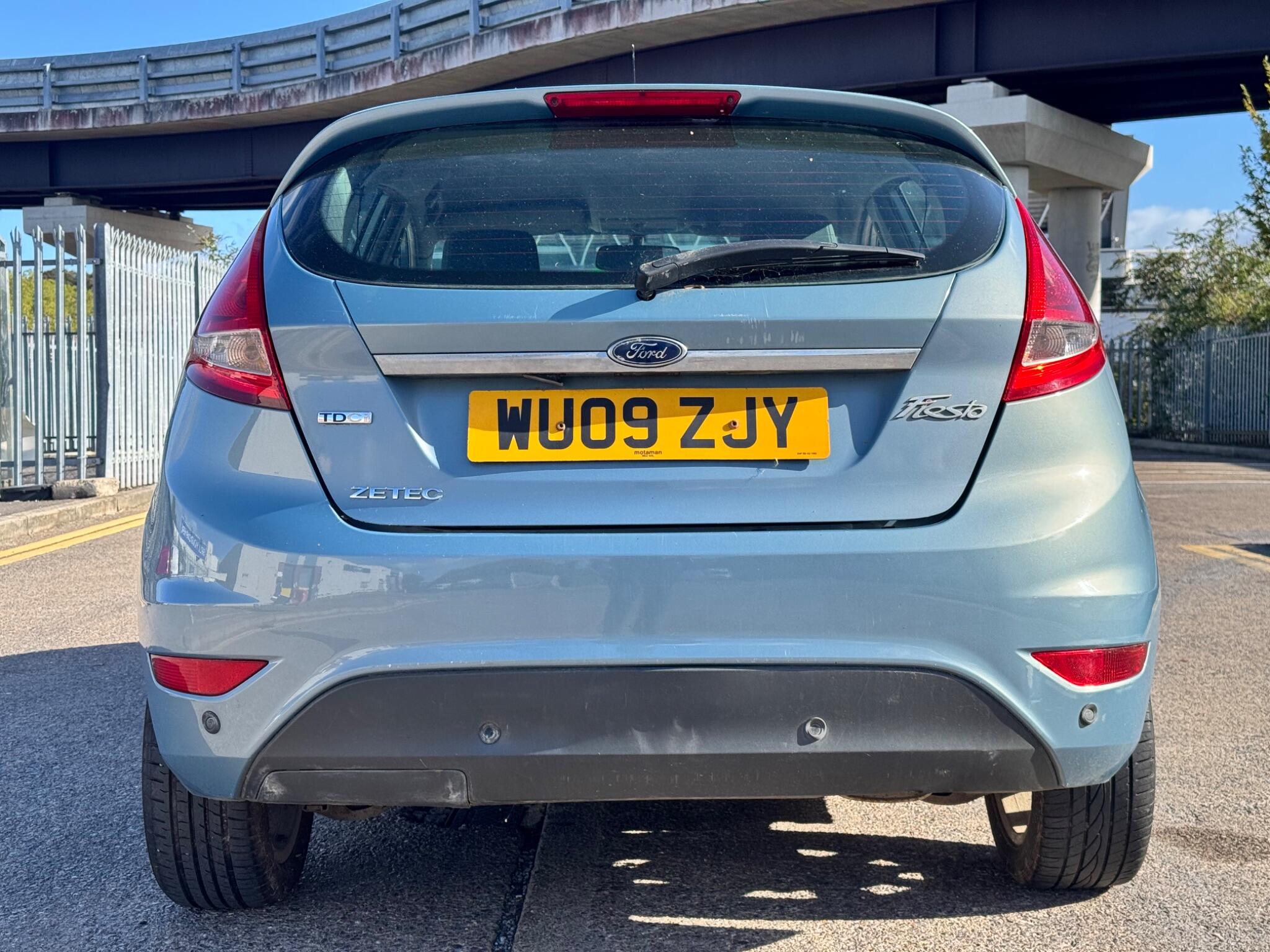 Ford Fiesta view 16