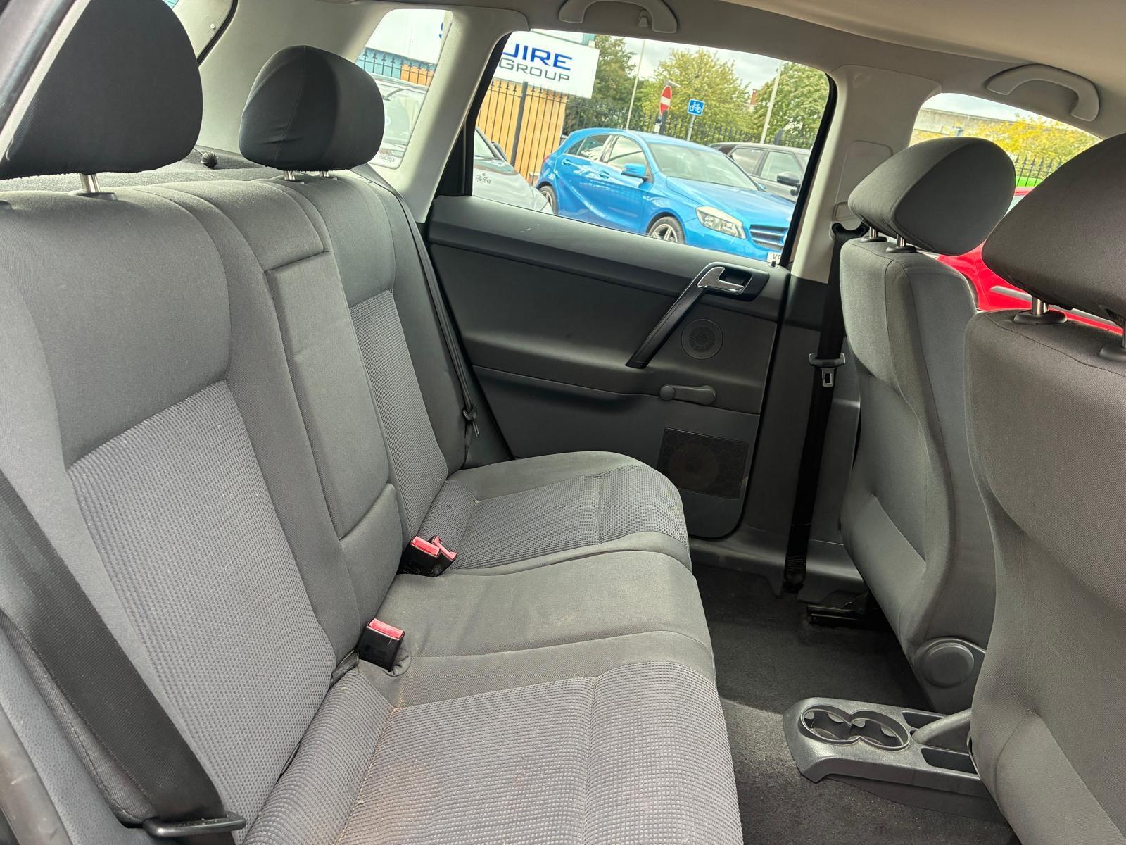 Volkswagen Polo view 13