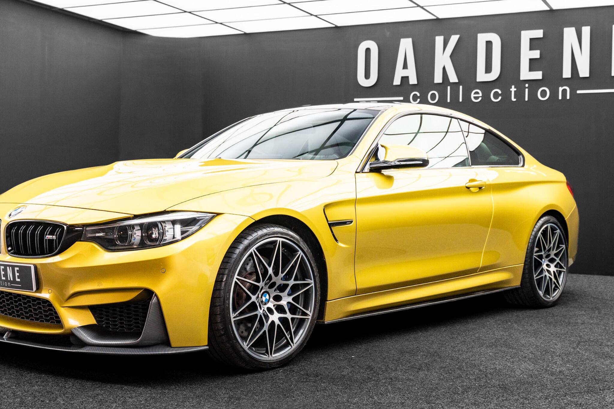 BMW M4 view 24