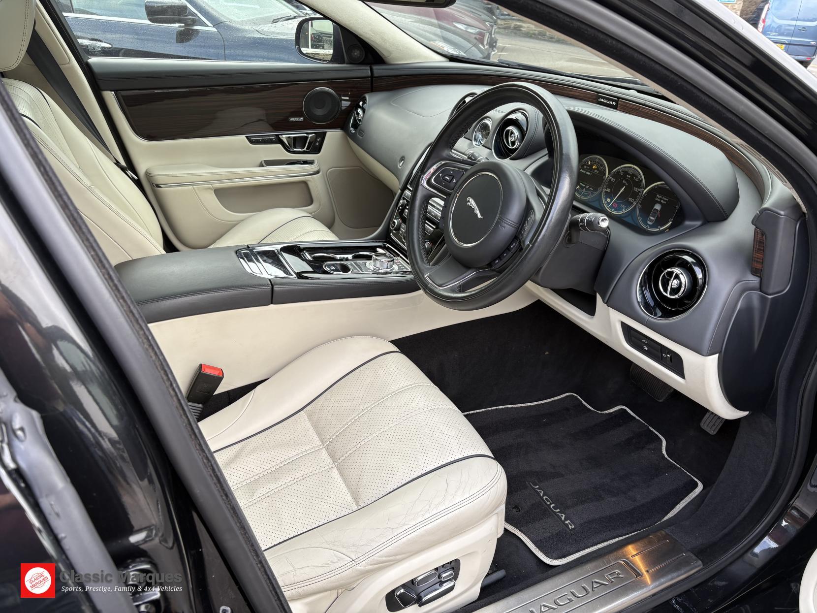 Jaguar XJ view 2