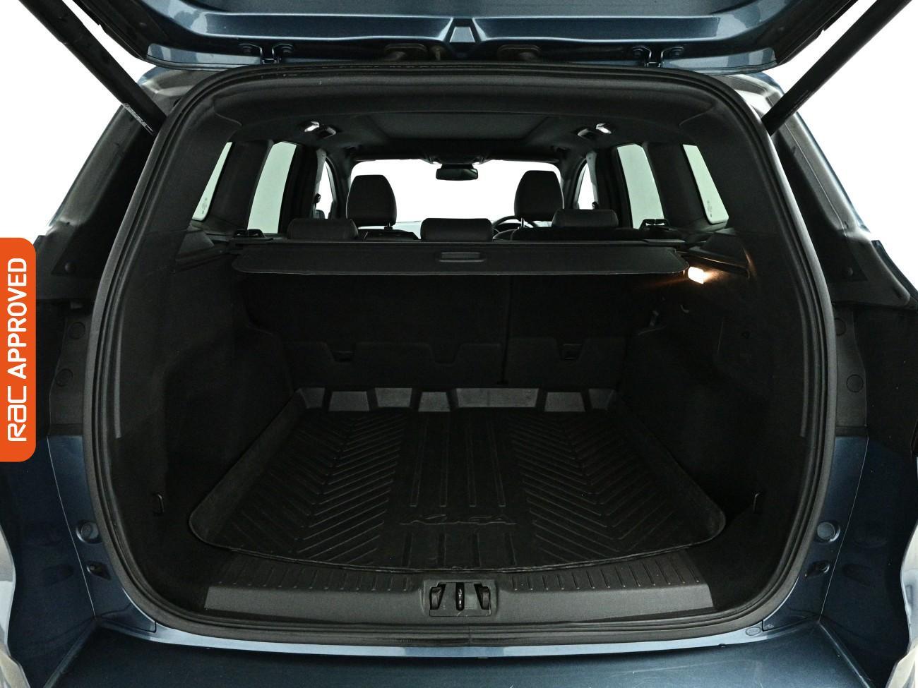 Ford Kuga view 26