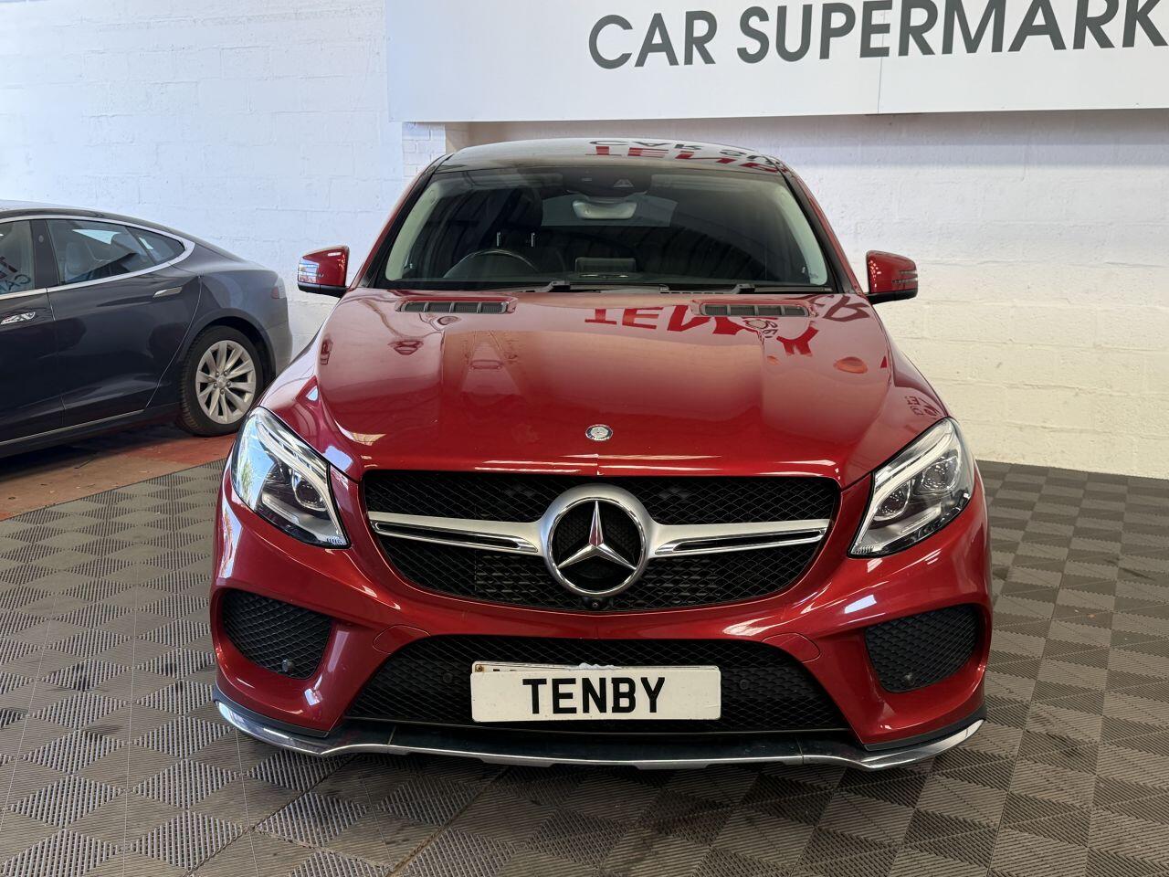 Mercedes-Benz Gle view 3