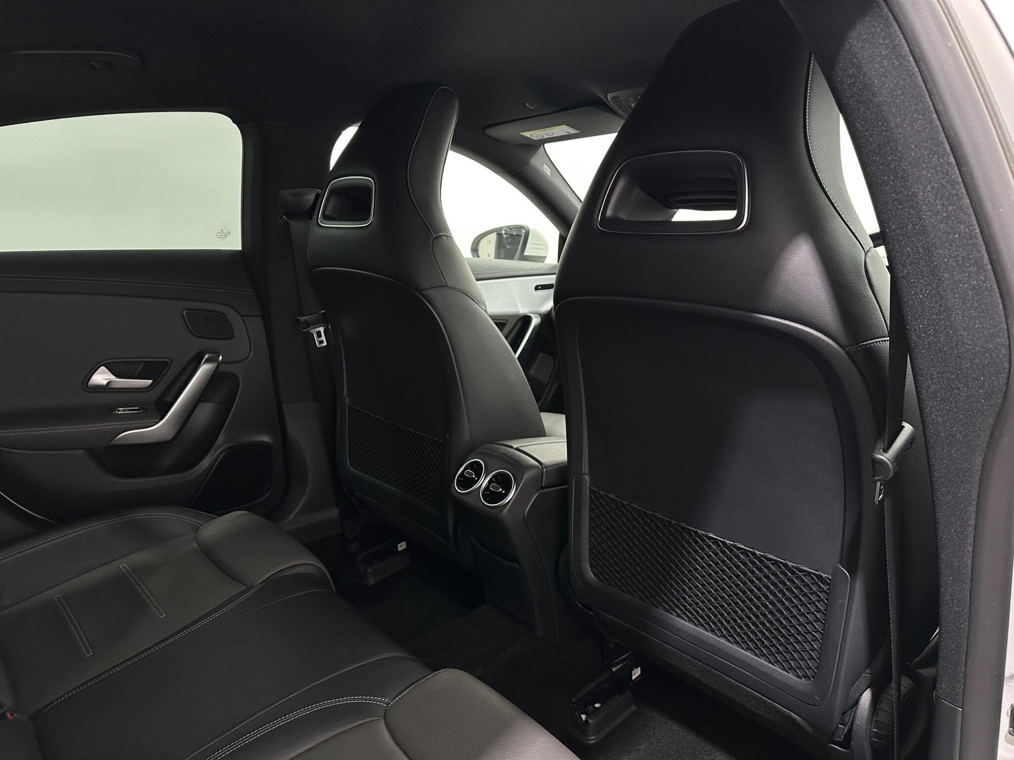 Mercedes-Benz Cla view 43