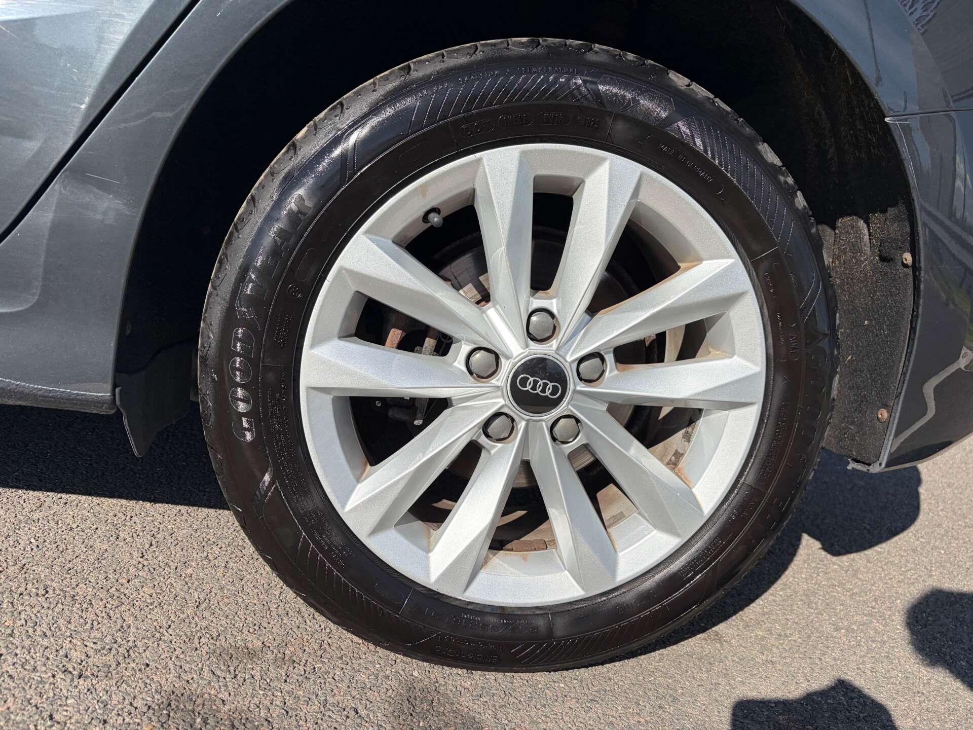 Audi A3 view 10