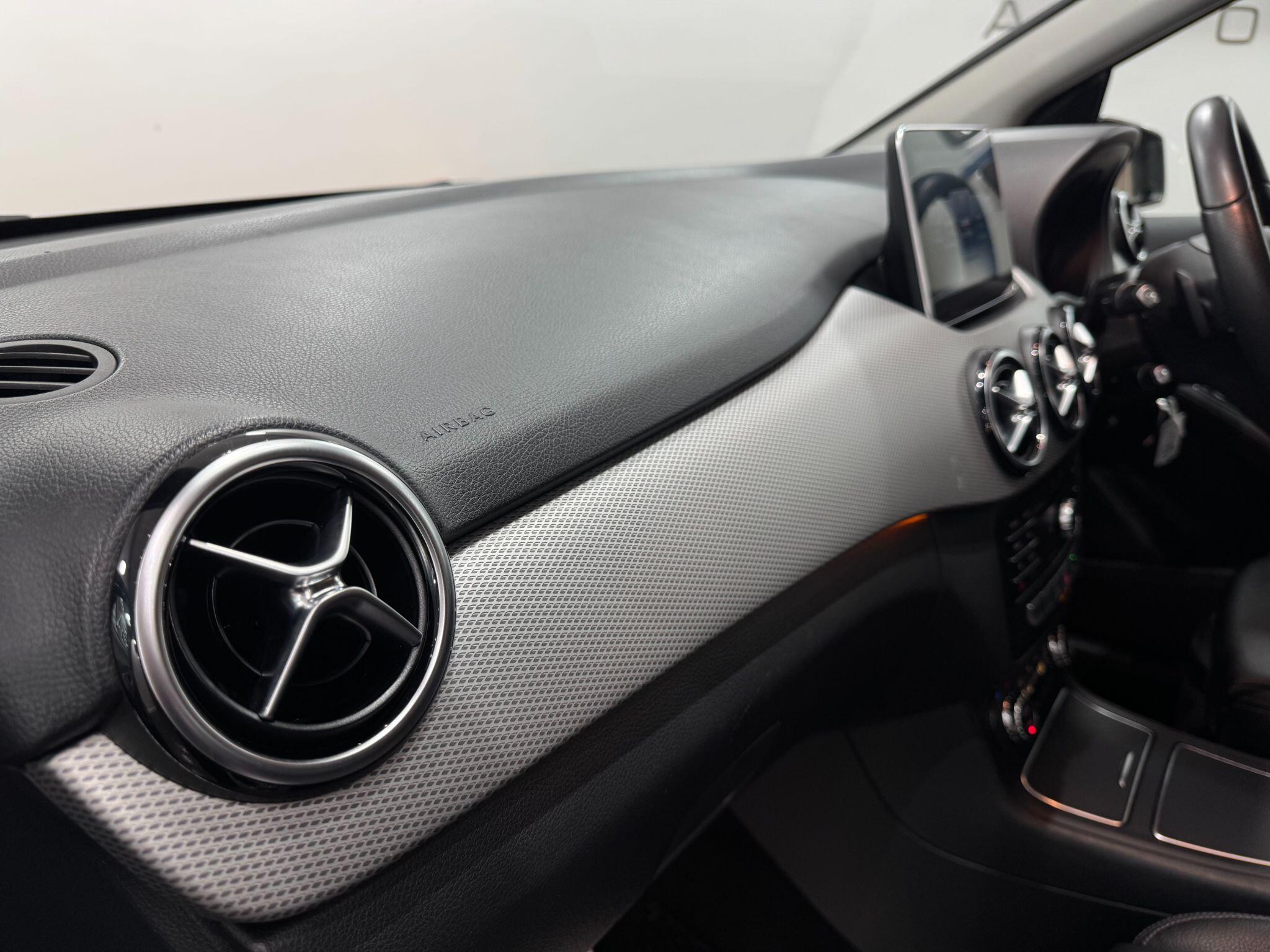 Mercedes-Benz B-Class view 53