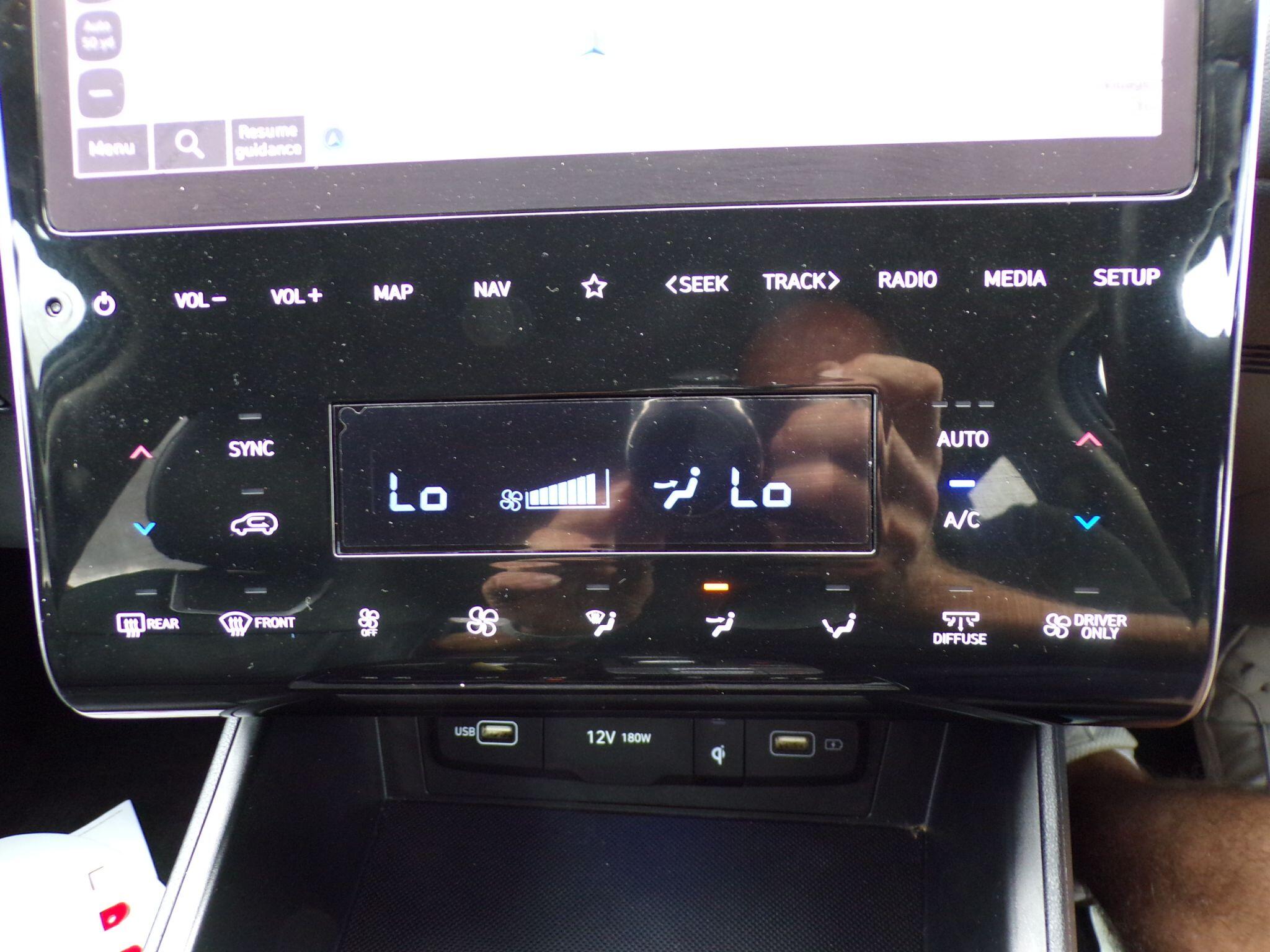 Hyundai Tucson view 25