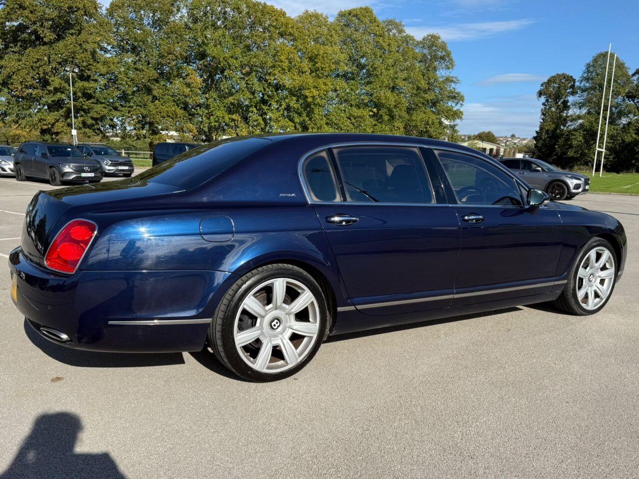 Bentley Continental view 24